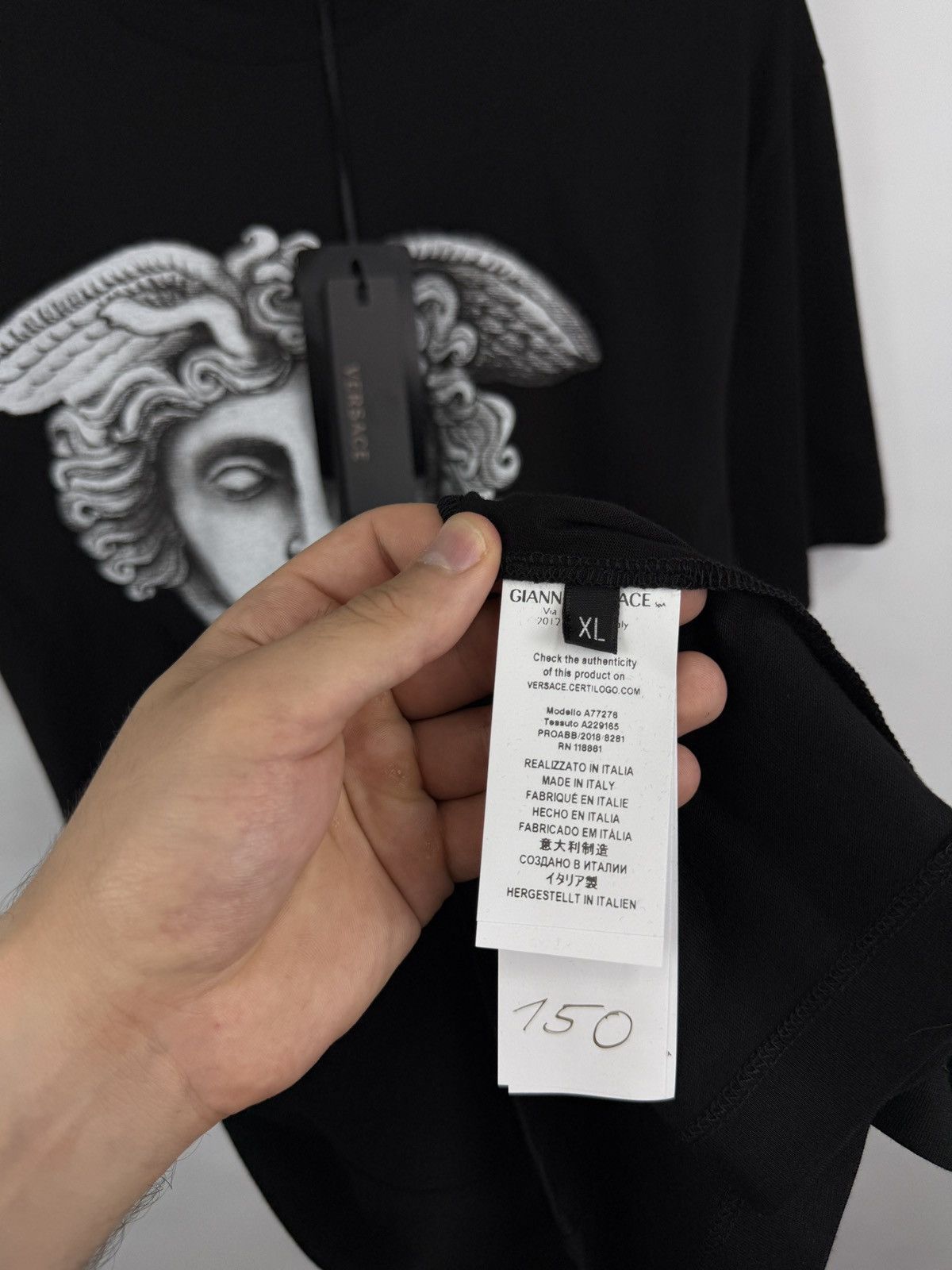 Versace ❗️NEW 🇮🇹 Versace Medusa Portrait T-Shirt Made in Italy Rare Size US XL / EU 56 / 4 - 7 Thumbnail