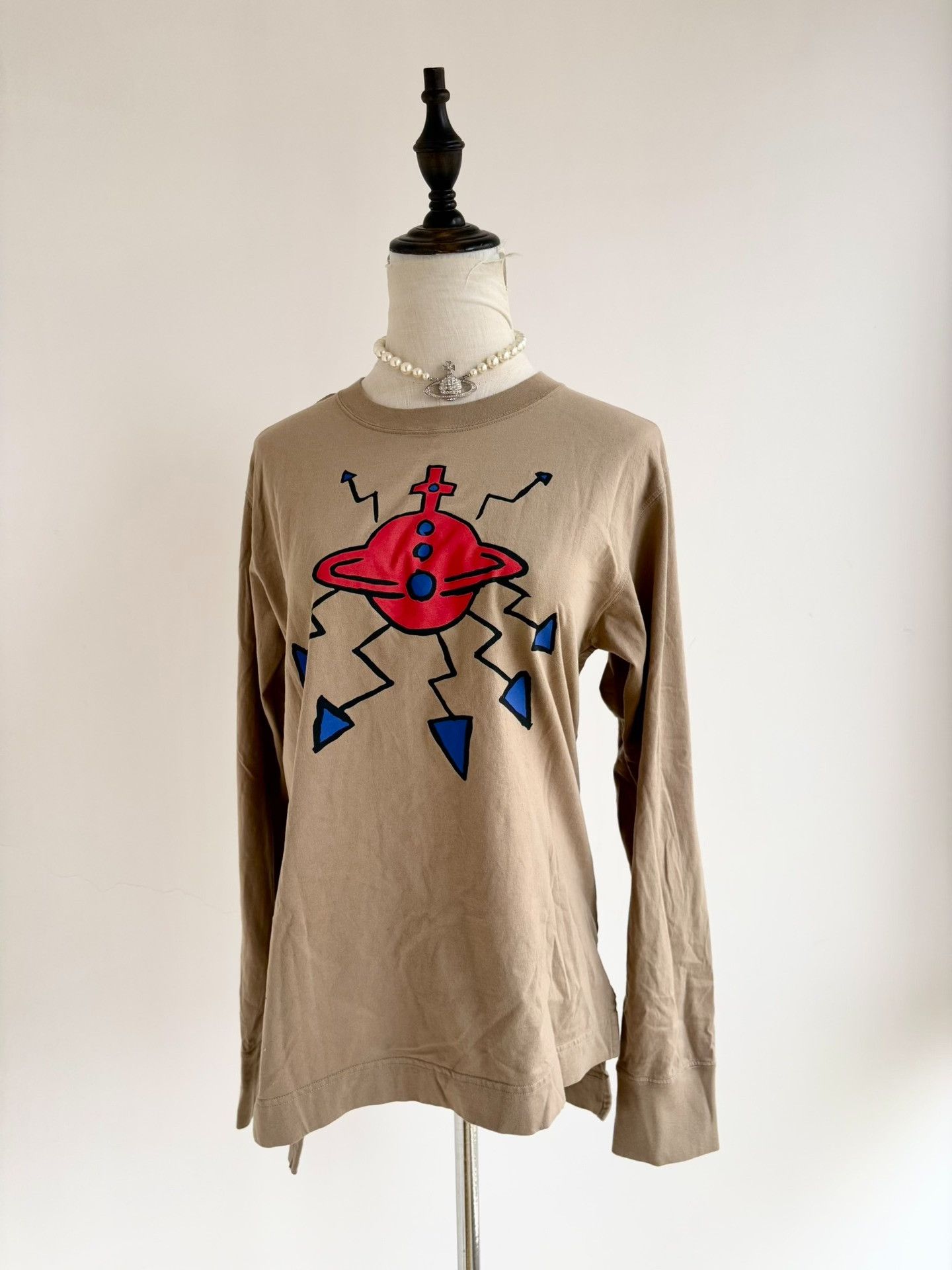 Vivienne Westwood Vivienne Westwood Vintage Beige Saturn Top Size M / US 6-8 / IT 42-44 - 1 Thumbnail