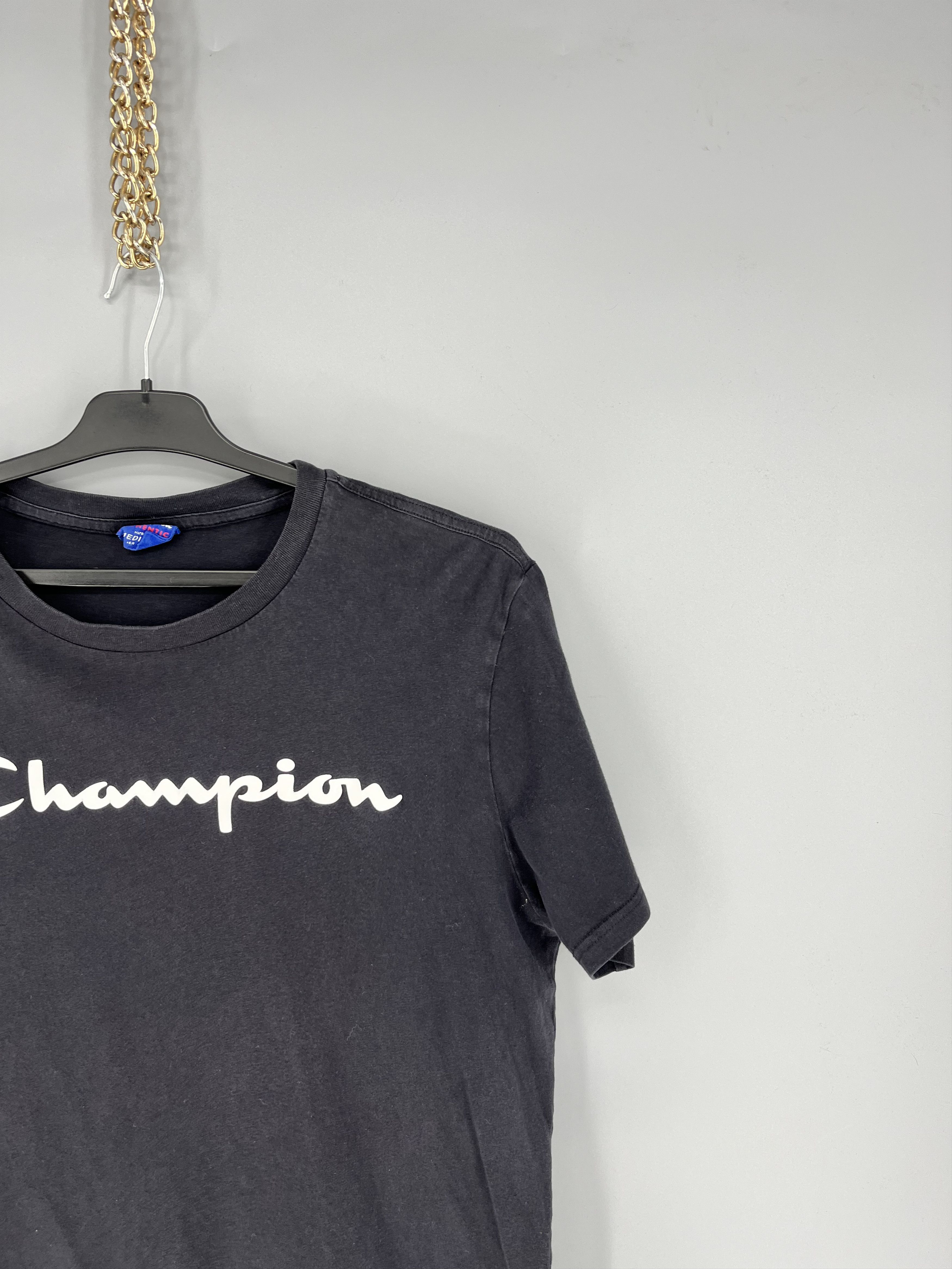 Champion VINTAGE Y2K CHAMPION BIG LOGO NICE DESIGN TSHIRT HIP HOP RAP Size US M / EU 48-50 / 2 - 5 Thumbnail