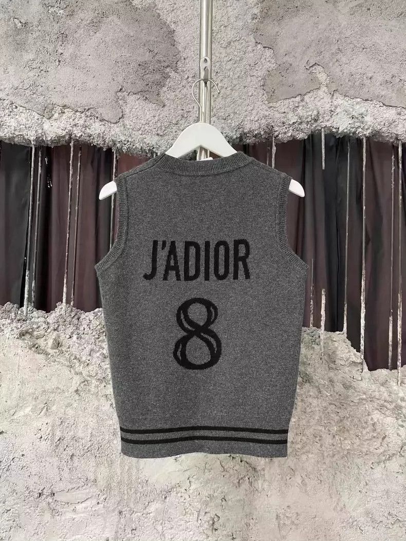 Dior Dior Two Piece Wool Cardigan Set-2505 Size US XS / EU 42 / 0 - 5 Thumbnail
