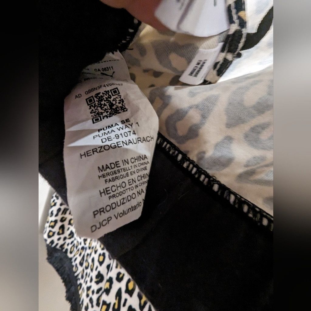 Charlotte Olympia Charlotte Olympia X Puma Leopard Print Athletic Set Size 30" / US 8 / IT 44 - 11 Thumbnail