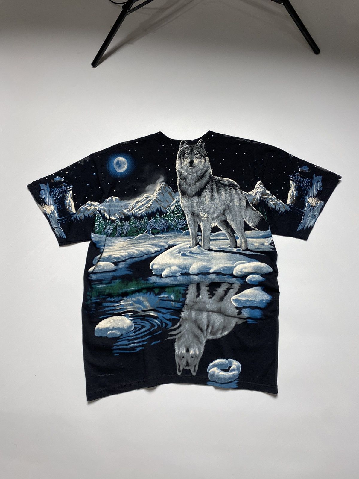 Liquid Blue × Vintage Vintage 96 Liquid Blue Wolf All Over Print Oversized Tee Size US L / EU 52-54 / 3 - 1 Thumbnail