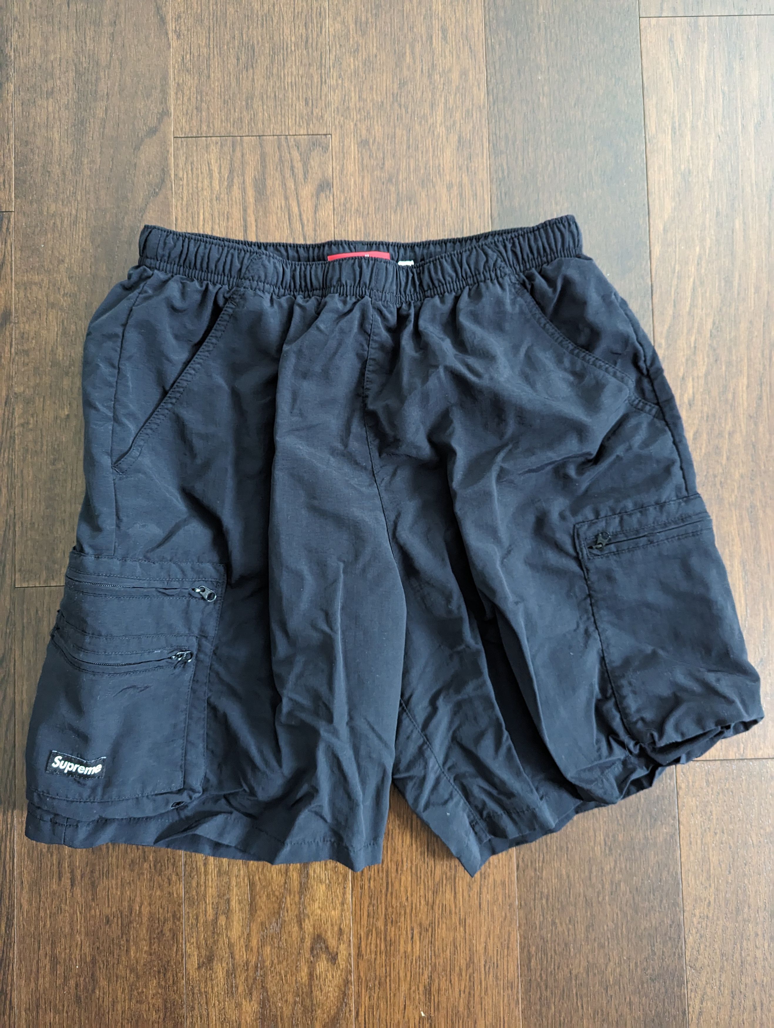 Supreme GOODENOUGH Rayon Cargo Short 黒34 2025SS】Supreme GOODENOUGH Crushed Rayon Cargo Short