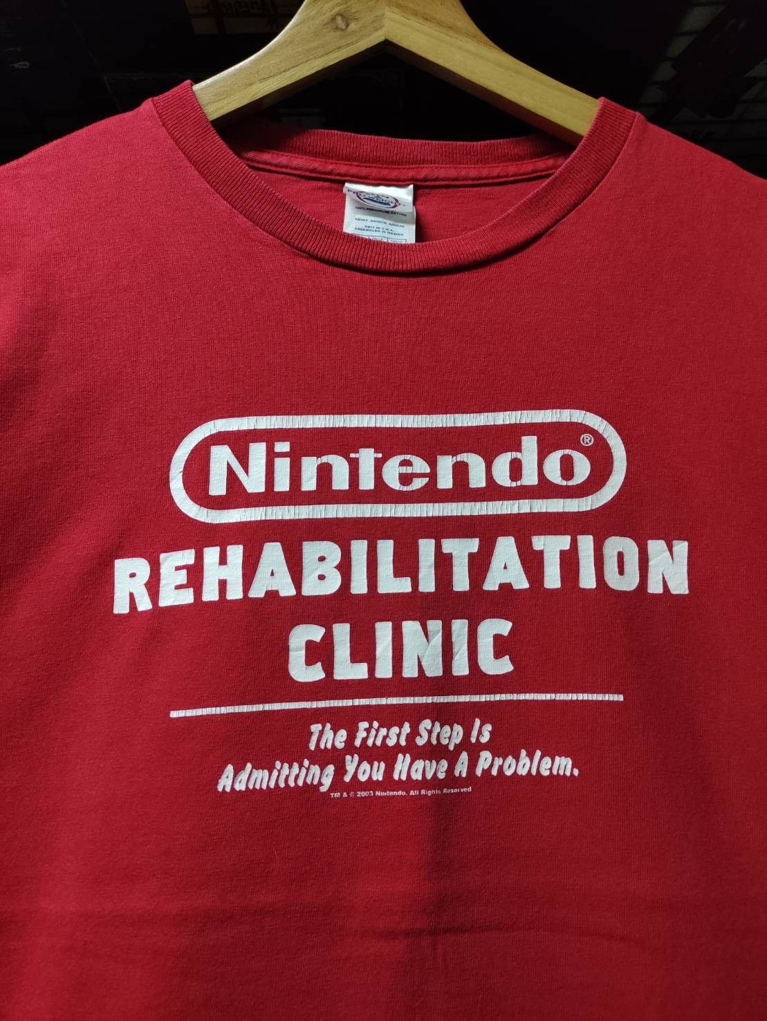 Nintendo Vtg 00's Nintendo " Rehabilitation Clinic " Delta T-Shirt Size US L / EU 52-54 / 3 - 1 Thumbnail
