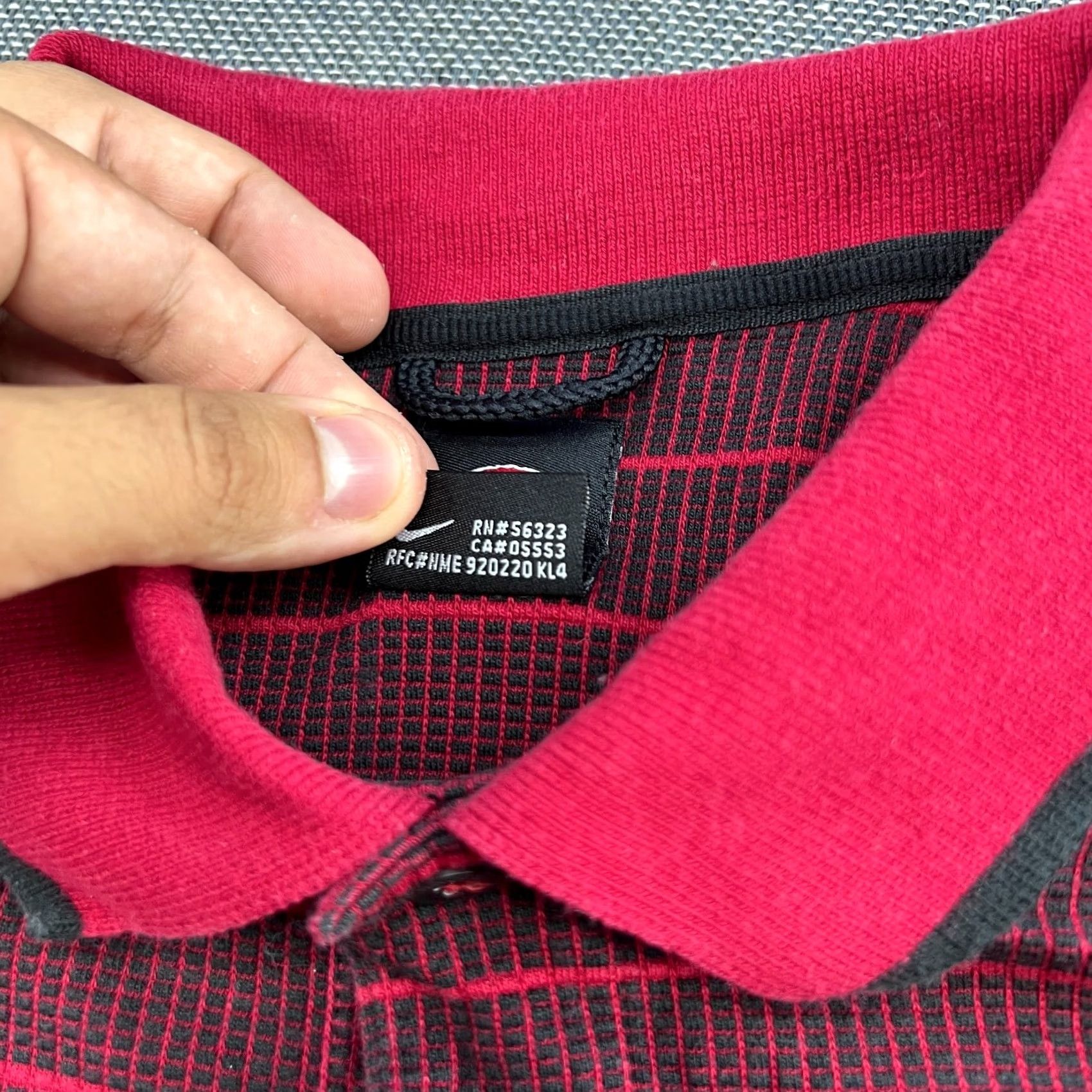Nike Nike Vintage Striped Polo Shirt Mens Large Red 90s Shirt Nike Mens Large Red Polo Vintage 90s Tigers Yin Yang 3D Size US L / EU 52-54 / 3 - 5 Thumbnail
