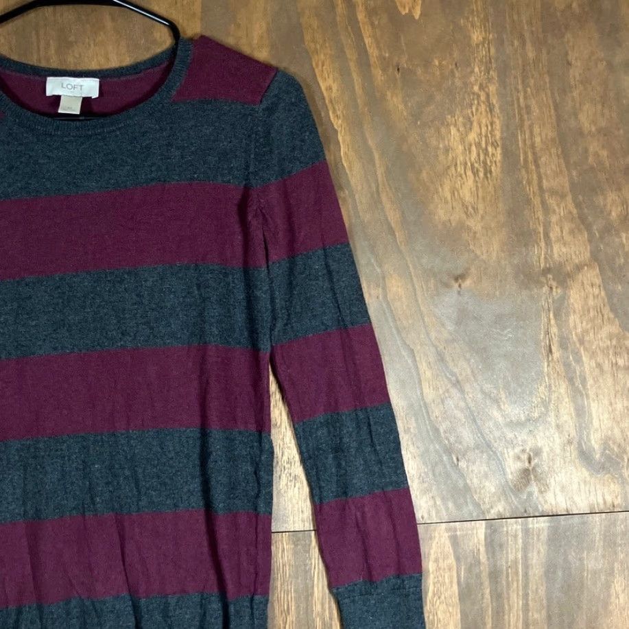 Ann Taylor Ann Taylor LOFT Sweater XS Burgundy Gray Striped Crew Neck Long Sleeve Womens Size XS / US 0-2 / IT 36-38 - 5 Thumbnail