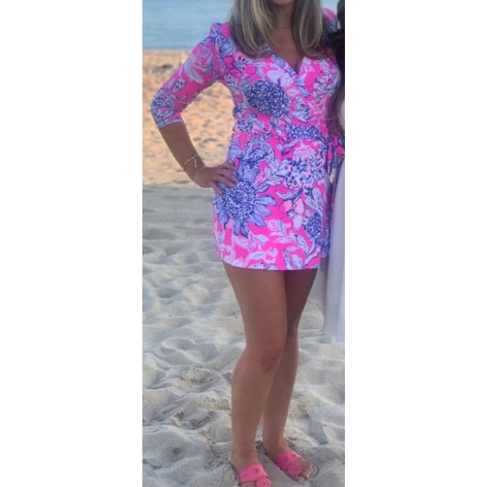 Lilly Pulitzer Lilly Pulitzer Karlie Wrap Romper Pink Tropics Sun Small Size 26" / US 2 / IT 38 - 2 Thumbnail