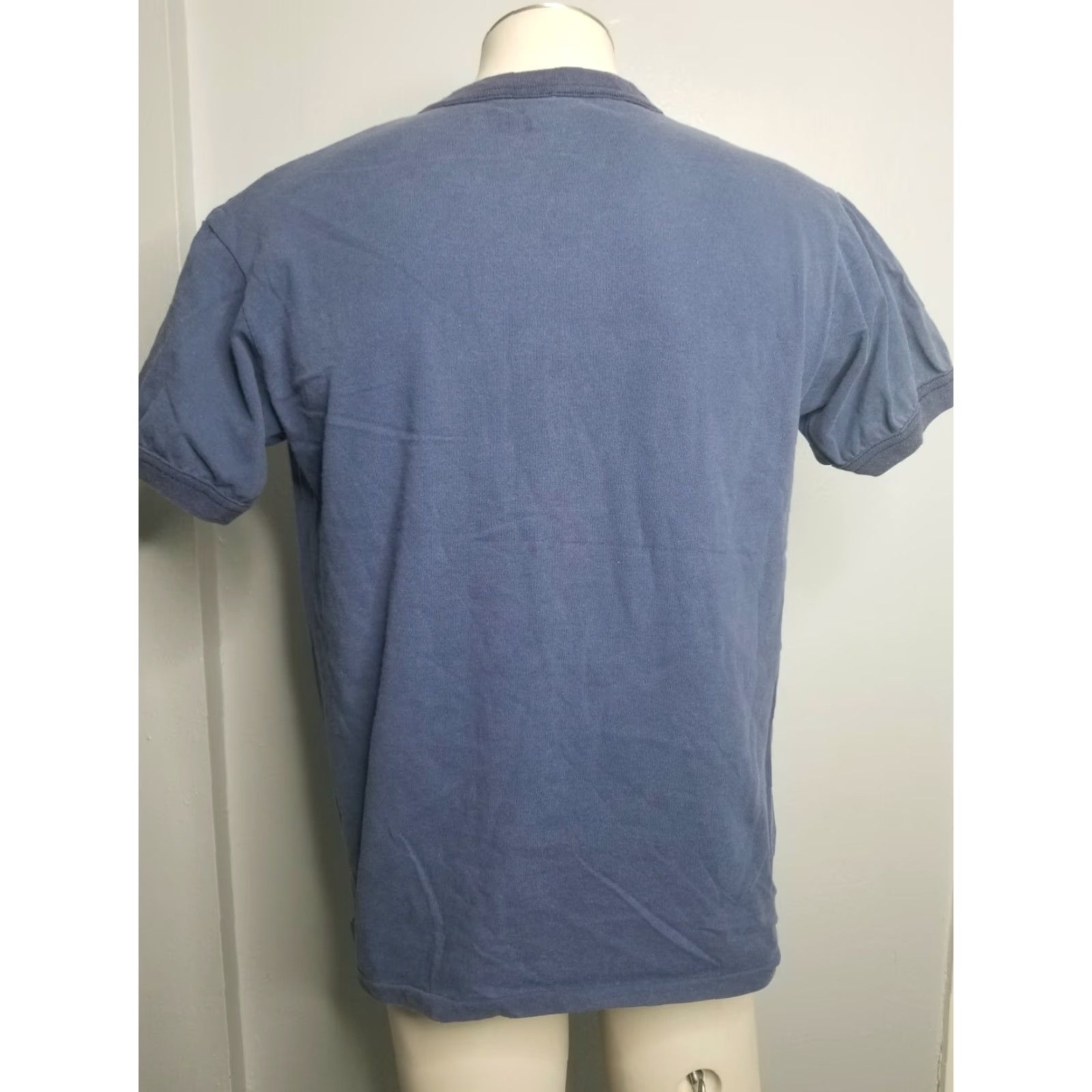 Vintage VINTAGE American Sportswear 70s Graphic Tee Mens L Blue Neon Flamingo Surf Beach Distressed USA Size US L / EU 52-54 / 3 - 3 Thumbnail