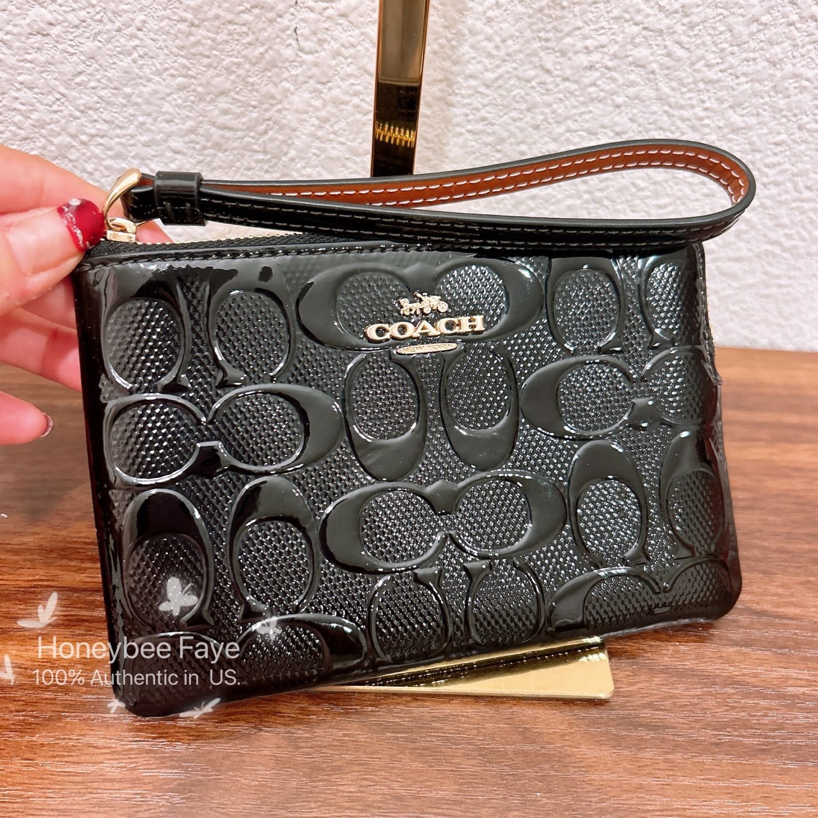 Coach Corner Zip In Signature Leather CV418 Size ONE SIZE - 2 Thumbnail