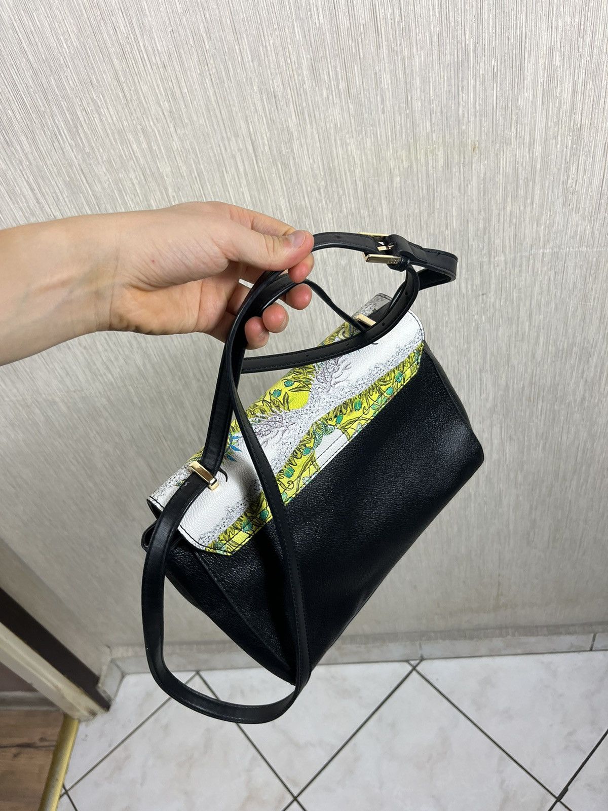 Cavalli Class × Just Cavalli × Roberto Cavalli Cavalli Class ortensia japan floral painted print bag Size ONE SIZE - 9 Thumbnail