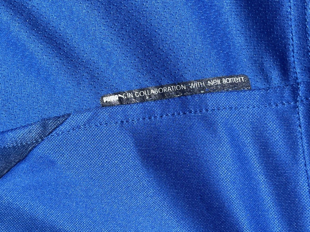 Neil Barrett × Puma 2005 Puma Italy Vintage soccer jersey Neil Barrett Italia Size US S / EU 44-46 / 1 - 15 Thumbnail