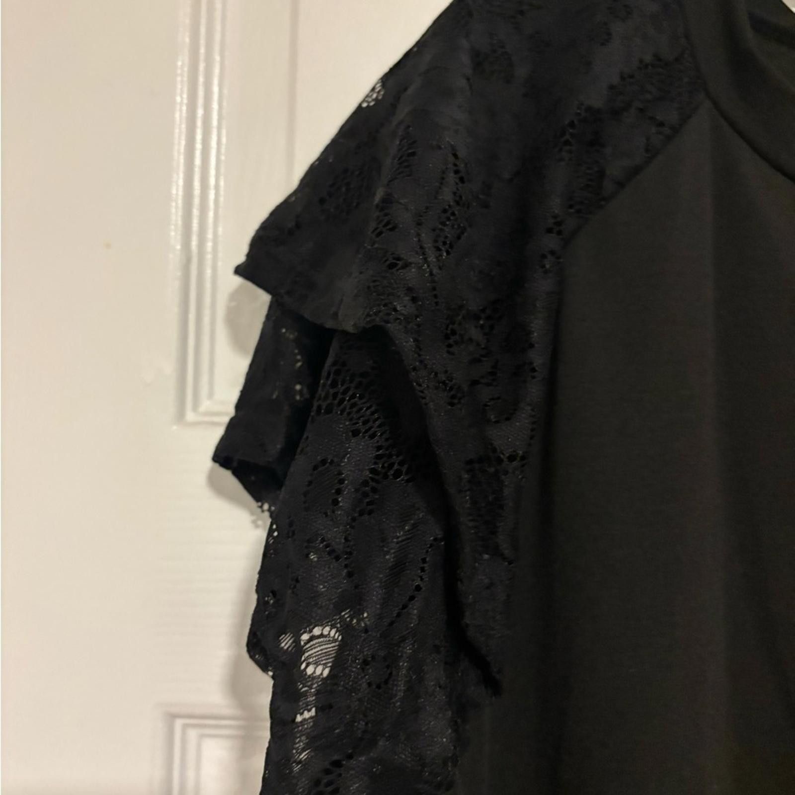 Other Chic Black Lace Sleeve Blouse Size XL / US 12-14 / IT 48-50 - 2 Thumbnail