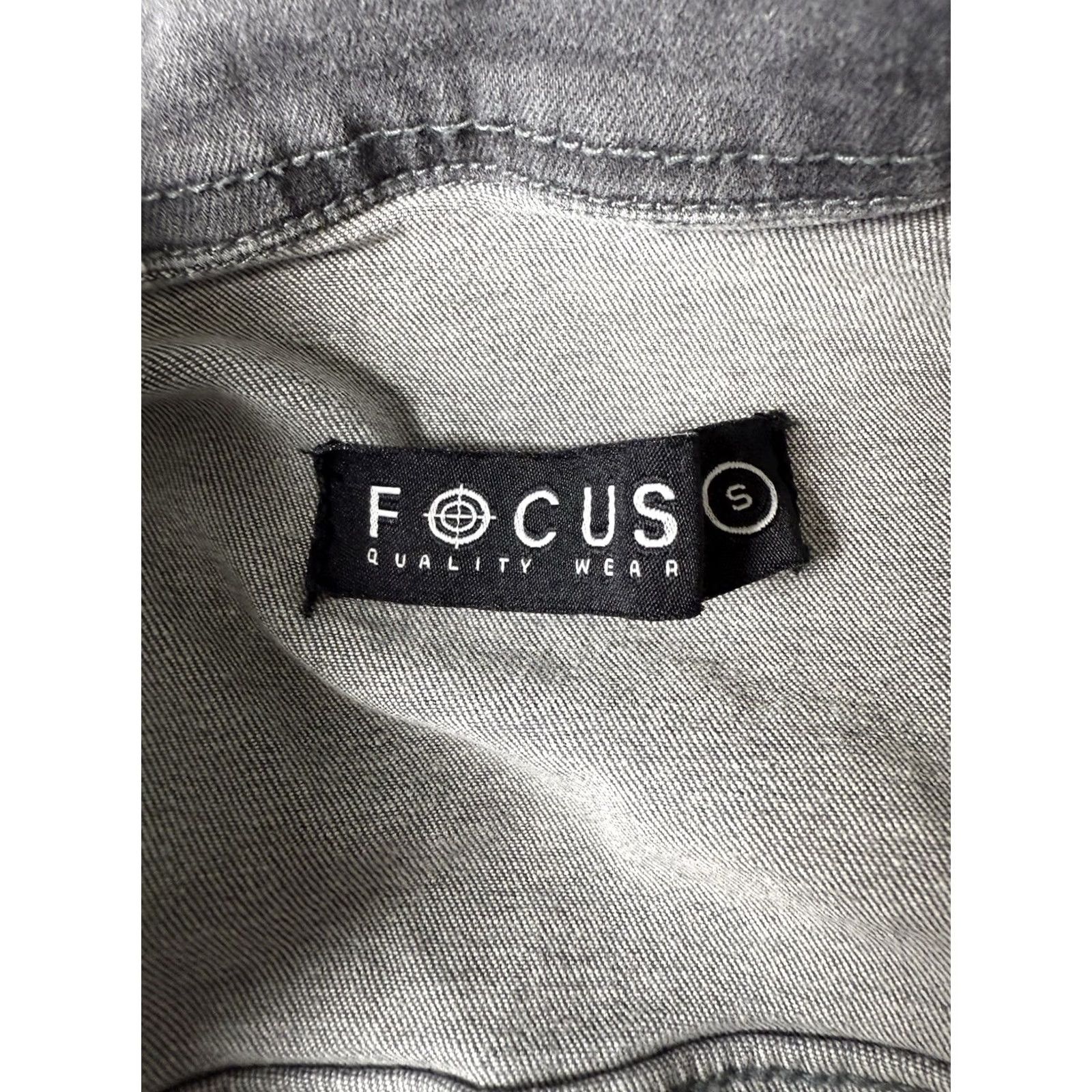 Vintage FOCUS Gray Denim Jacket Womens Small Destroyed Thrashed Grunge Y2K 90s Utility Size S / US 4 / IT 40 - 2 Thumbnail