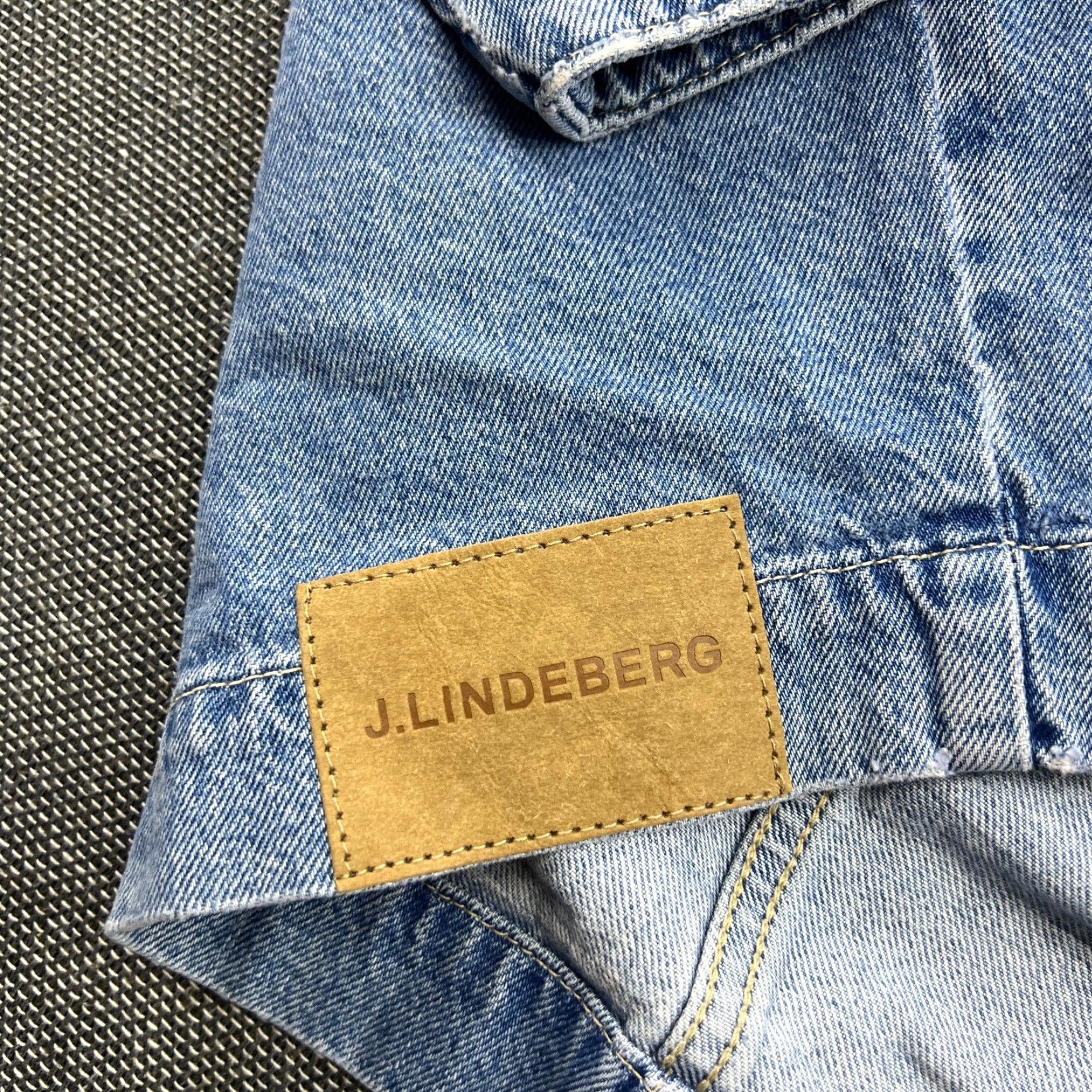 J.Lindeberg J Lindeberg Hunt Washed Denim Overshirt Mens Small Blue Button Pockets Size US S / EU 44-46 / 1 - 6 Thumbnail