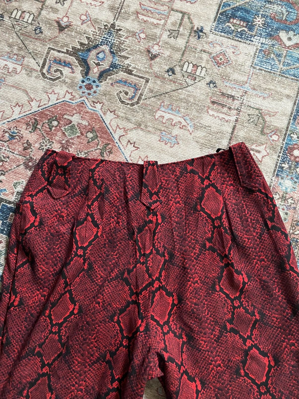 If Six Was Nine Red Phyton Bootcut Pants Size 28" / US 6 / IT 42 - 4 Thumbnail