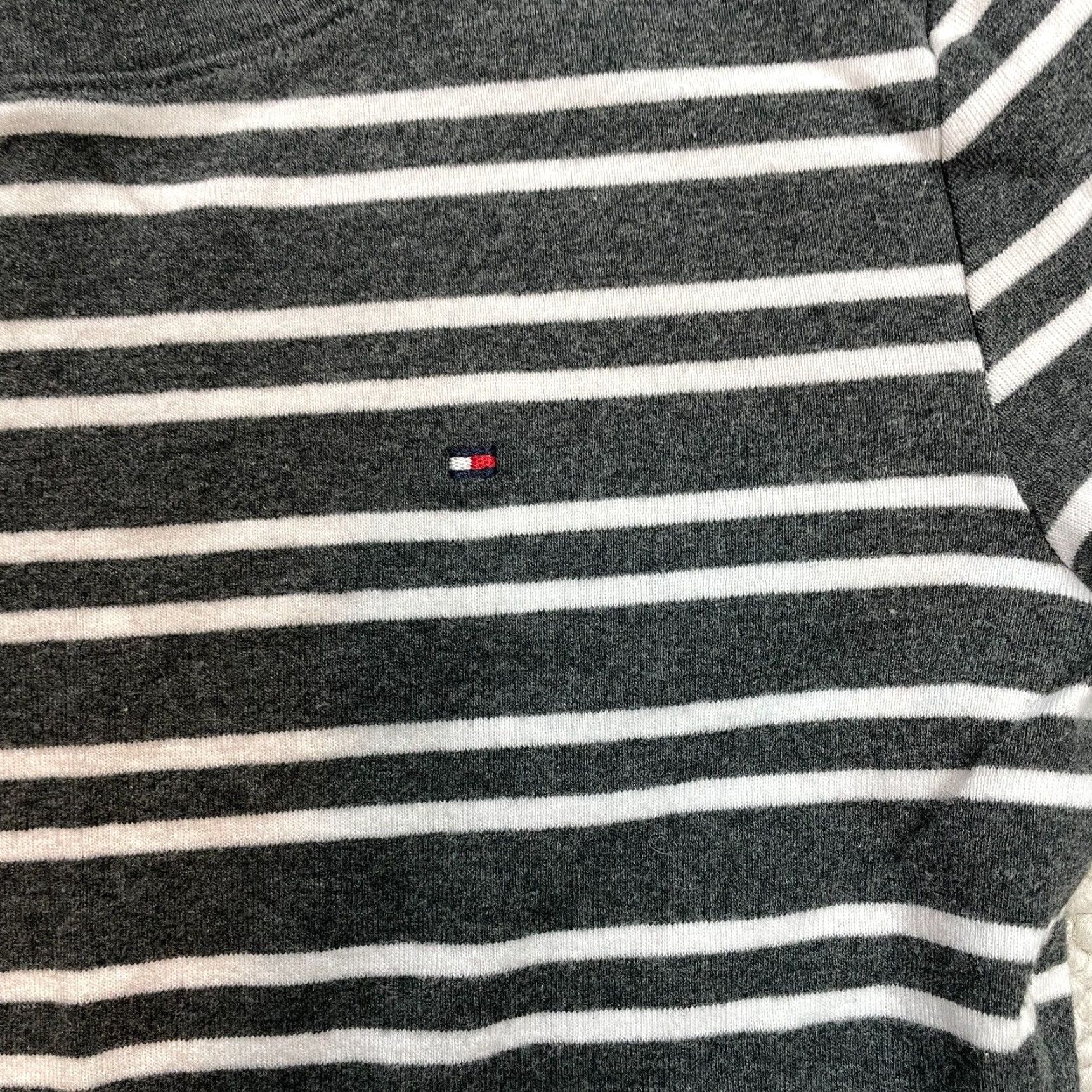 Tommy Hilfiger Tommy Hilfiger Shirt Womens S Gray White Striped Long Sleeve Casual Top Size S / US 4 / IT 40 - 5 Thumbnail