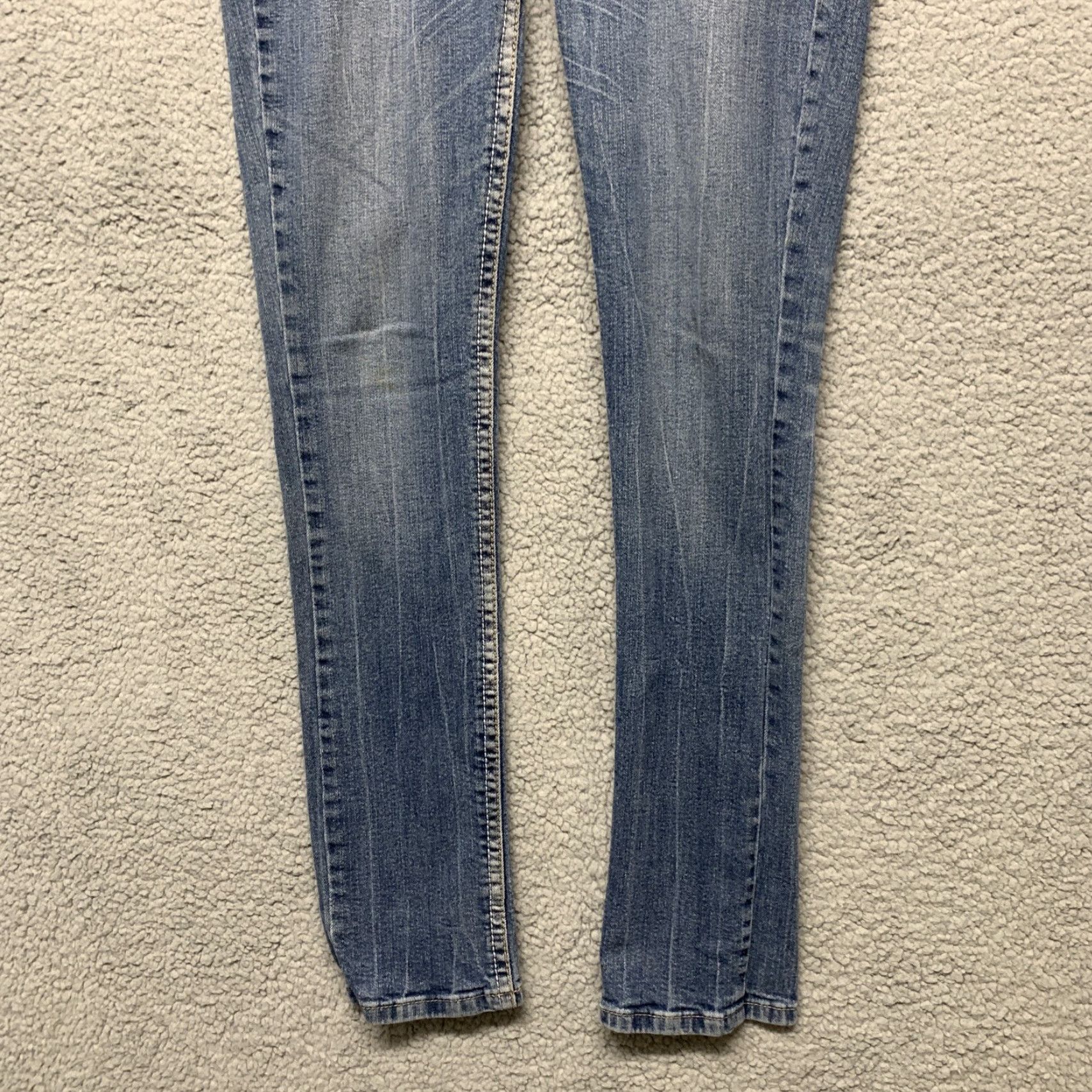 Denime Red Rivet Jeans Women’s 7 Blue Low Rise Skinny Denim Pockets Embroidered Flap 5-Pocket Size 28" / US 6 / IT 42 - 3 Thumbnail