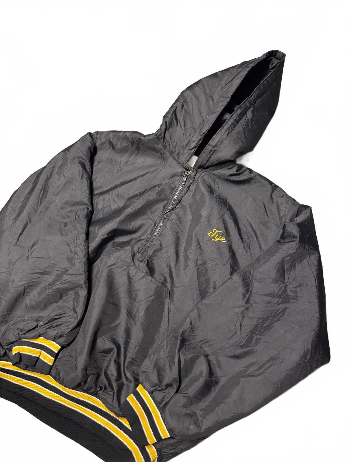 Other Vintage Quality Sportswear Black Hoodie with Yellow Stripes Size US L / EU 52-54 / 3 - 3 Thumbnail