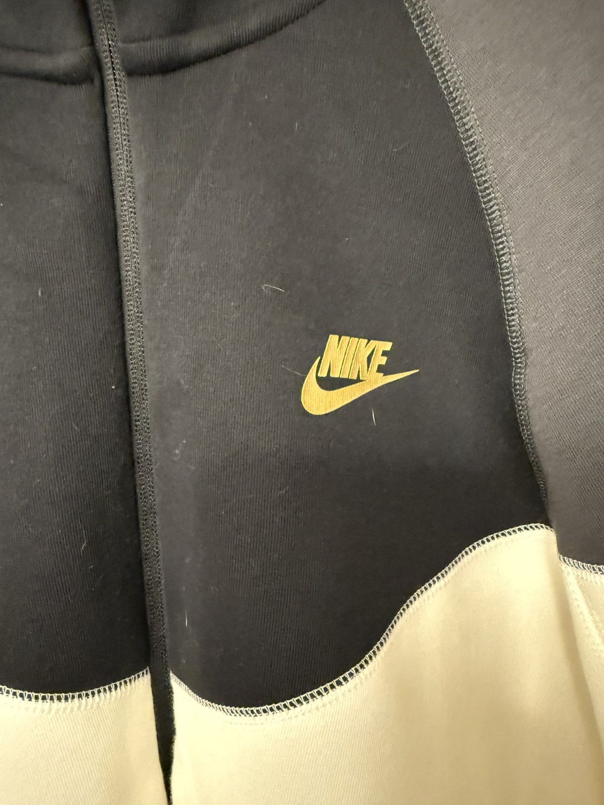 Nike Nike tech hoodie sz small Size US S / EU 44-46 / 1 - 2 Thumbnail