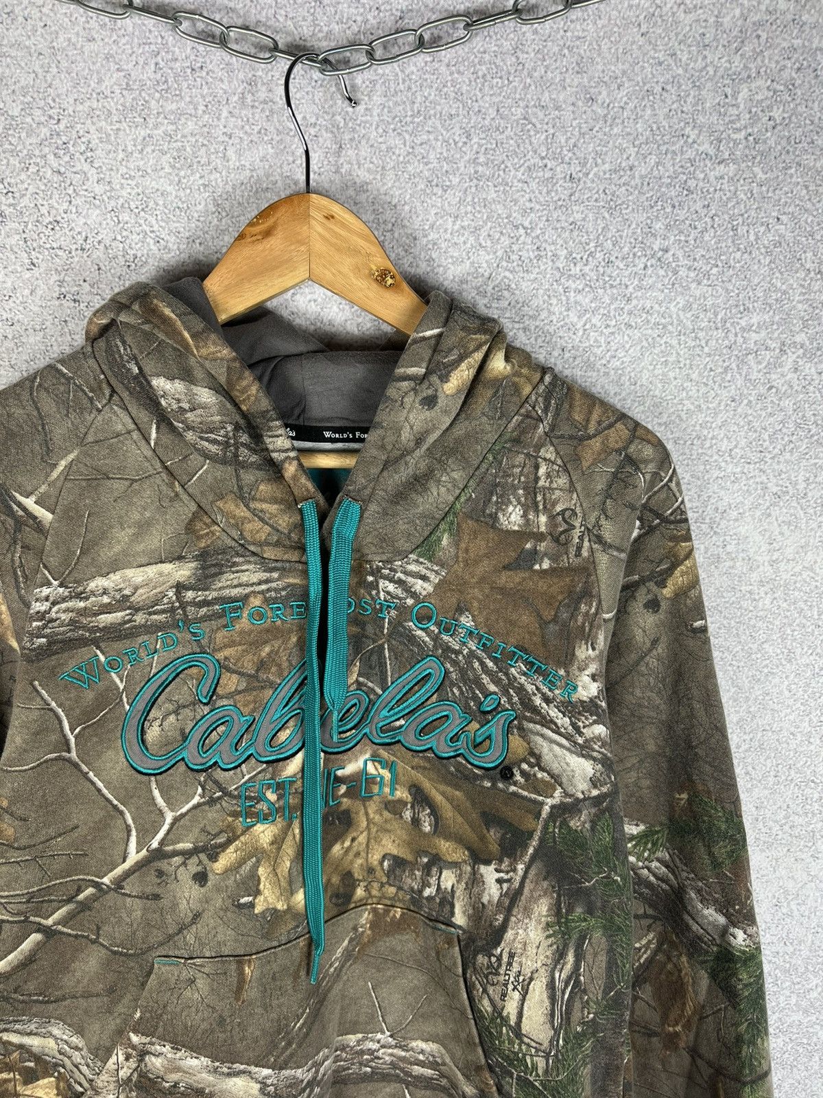 Cabelas Vintage Cabelas Realtree Camo Hoodie Sweatshirt Size US M / EU 48-50 / 2 - 2 Thumbnail