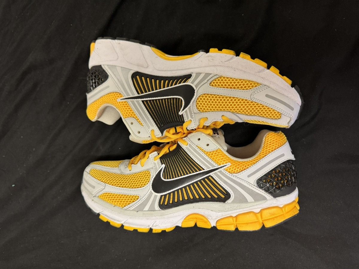 Nike Nike Zoom Vomero 5 Size US 13 / EU 46 - 3 Thumbnail