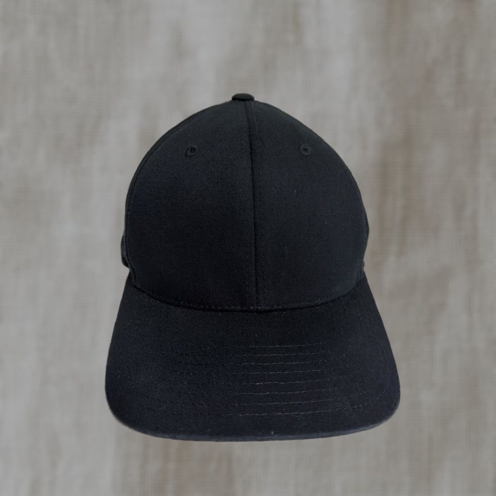 Vintage Flexfit Black hat L / XL Blank Baseball Fitted Hat Size ONE SIZE - 1 Thumbnail