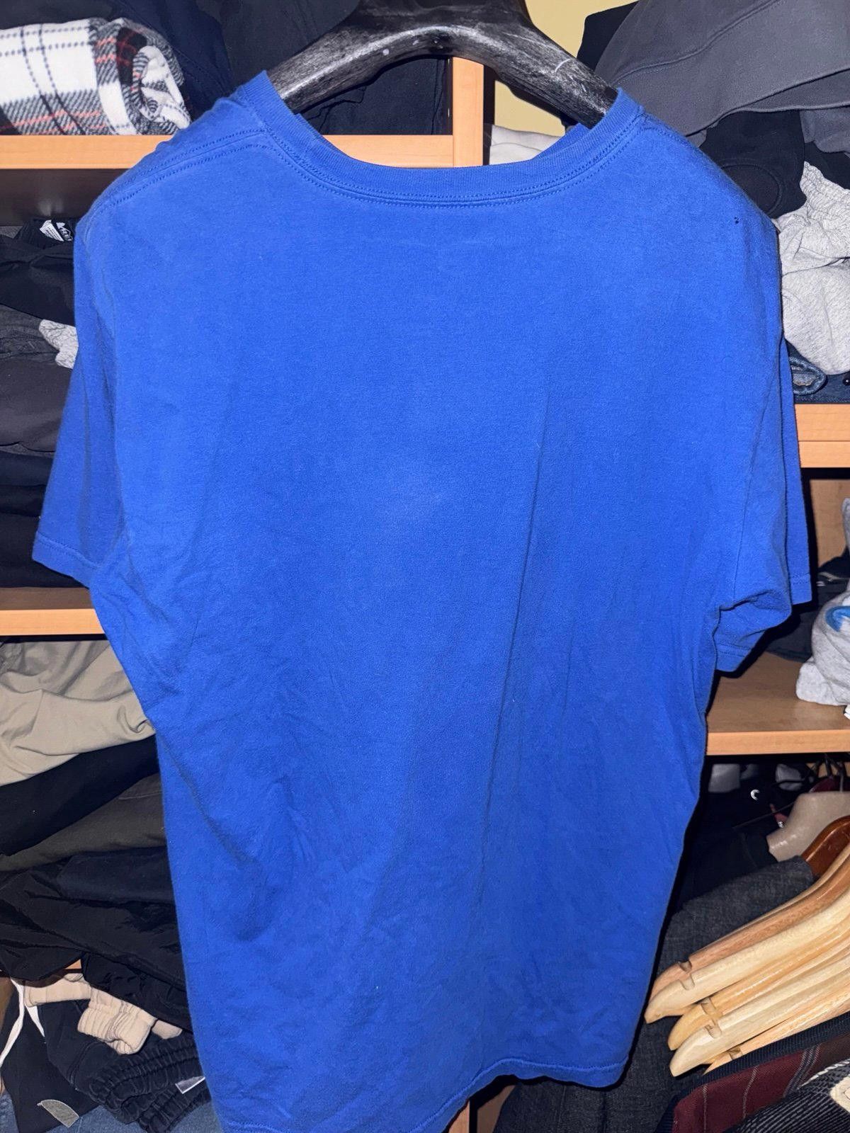 Nike Vintage Y2K Nike Soccer Sports T-Shirt Blue Sz L Rare Size US L / EU 52-54 / 3 - 5 Thumbnail