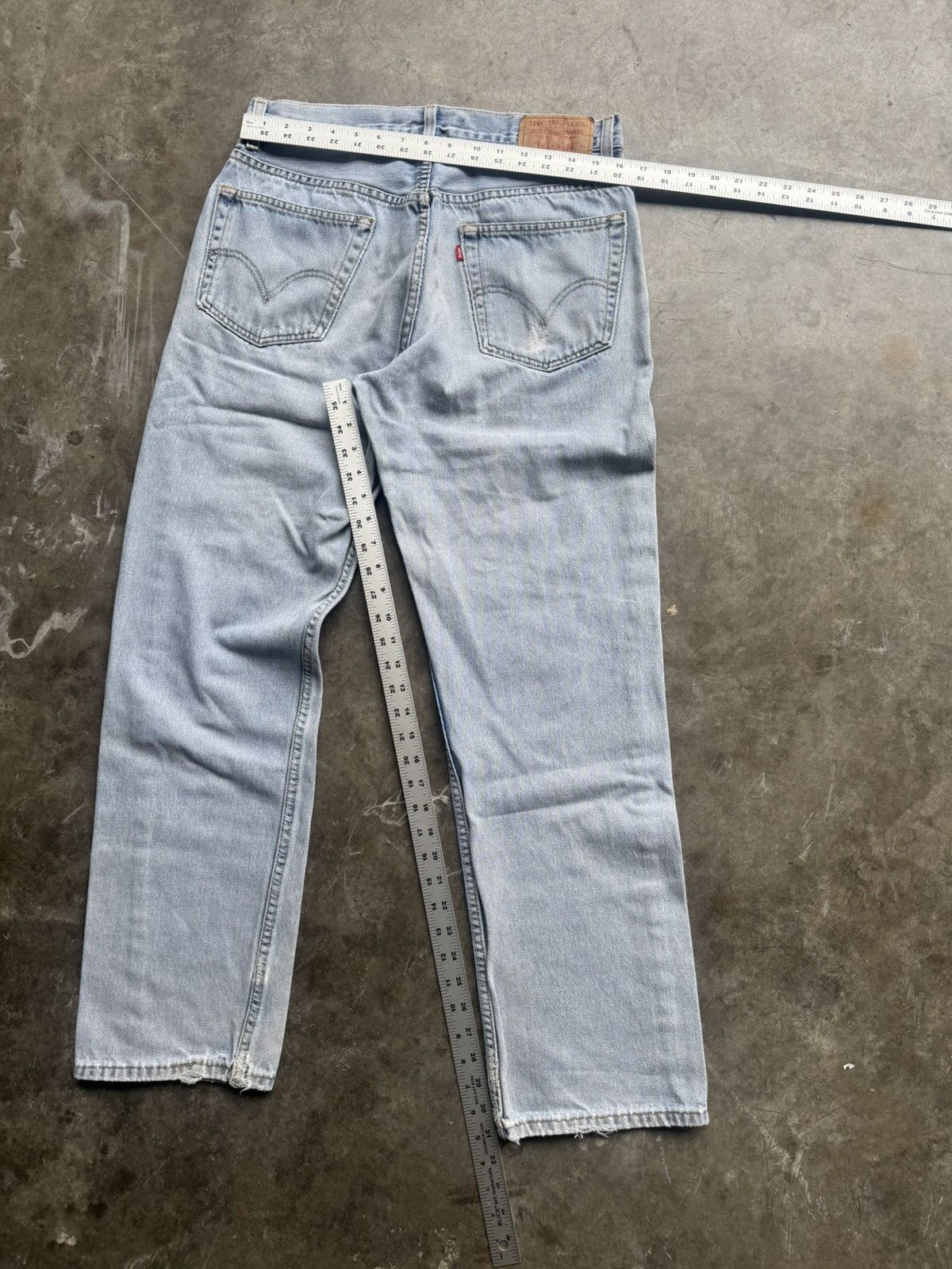 Levi's Vintage 90’s/00’s Levi’s 505 Distressed LightWash Boot Denim Size US 32 / EU 48 - 6 Thumbnail