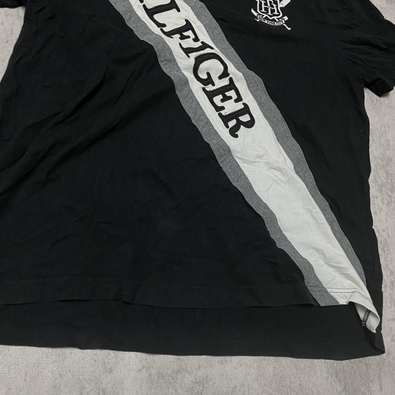 Tommy Hilfiger Black Tommy Hilfiger vinatge T-shirt Size US L / EU 52-54 / 3 - 4 Thumbnail