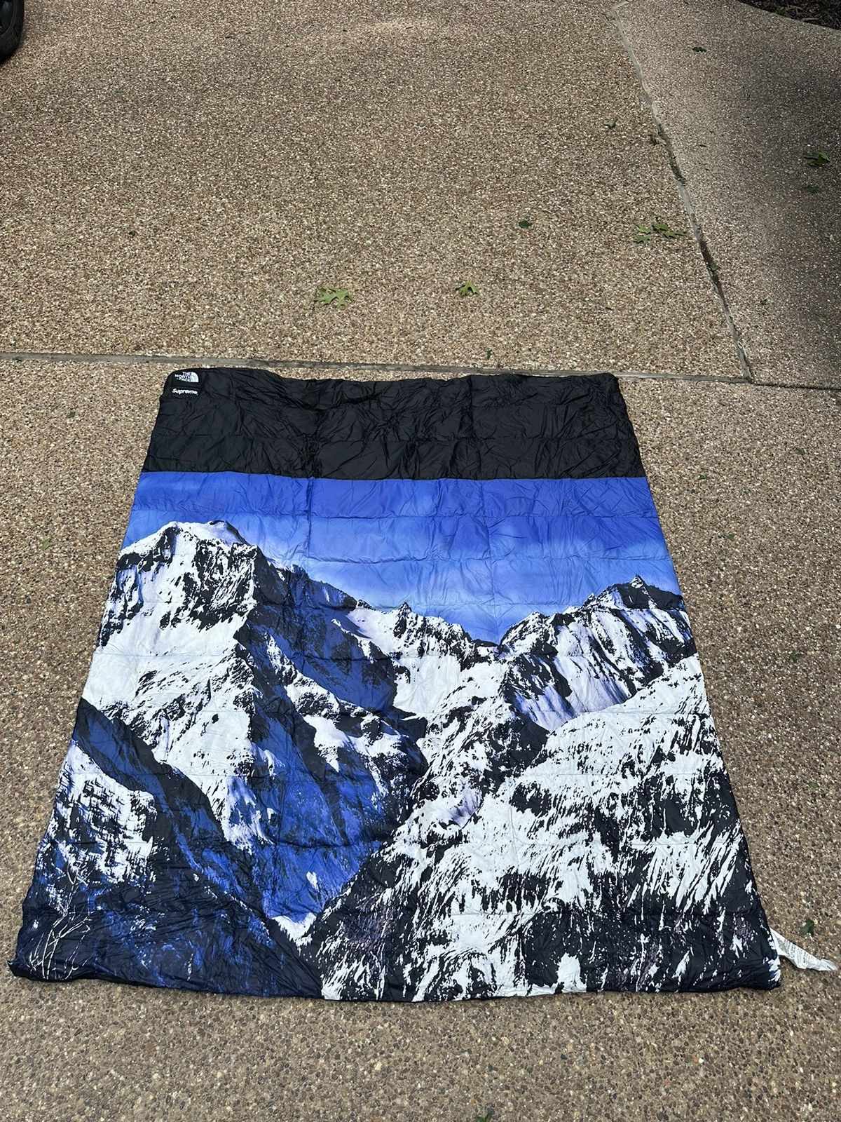 Pre-owned Supreme X The North Face Supreme North Face Mountain Nupste Blanket In Black