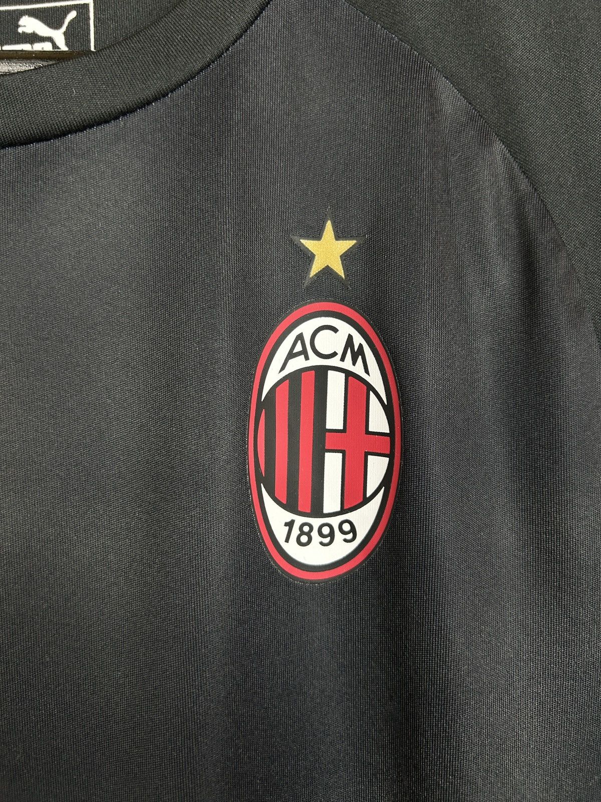 Puma Puma AC Milan 2019/20 Pre-Match Kit Soccer Jersey Black S Size US S / EU 44-46 / 1 - 3 Thumbnail