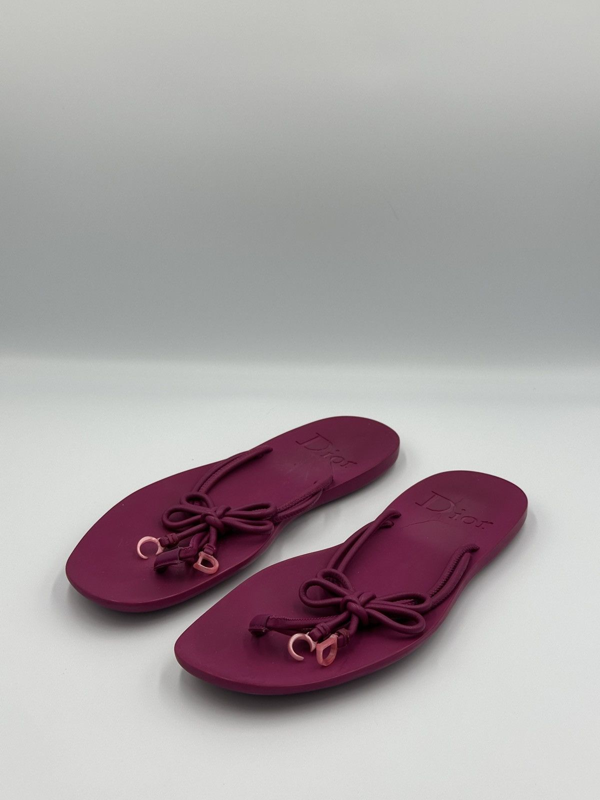 Dior Dior rubber flip flops thongs with box and dustbag Size US 6 / IT 36 - 3 Thumbnail