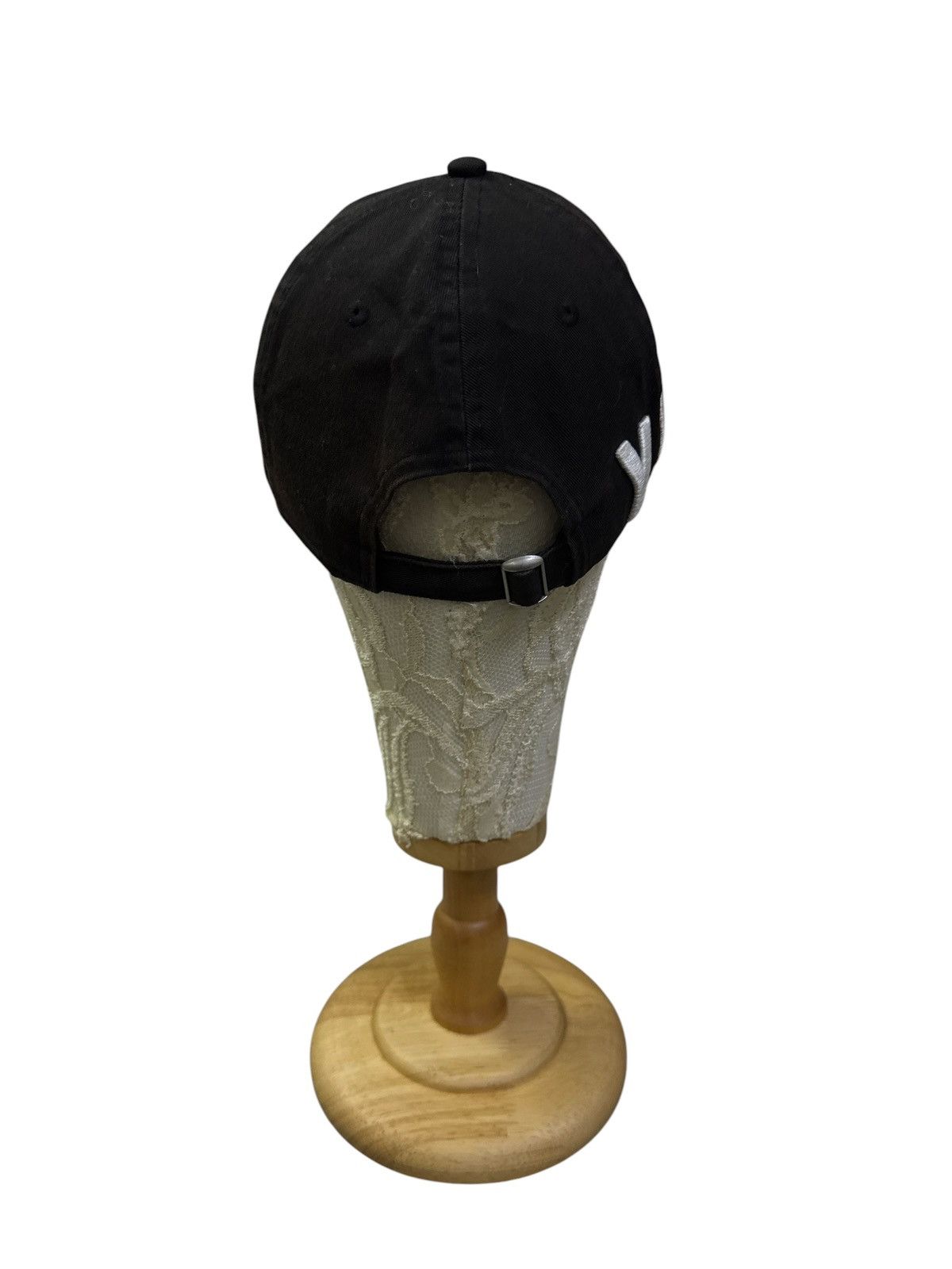 New Era × Yohji Yamamoto YOHJI YANAMOTO POUR HOMME X NEW ERA ADJUSTABLE CAP Size ONE SIZE - 5 Thumbnail