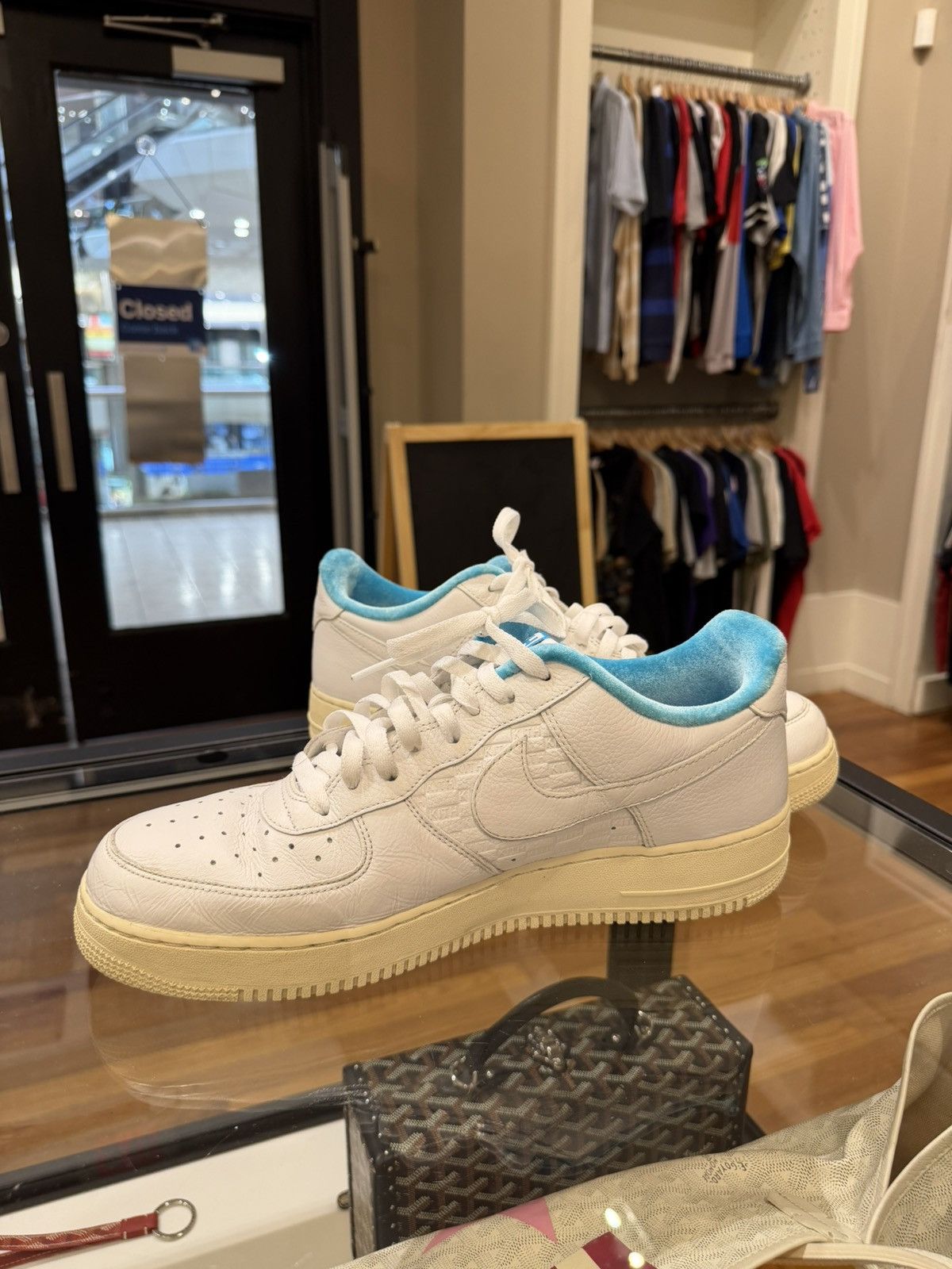 Kith × Nike Kith x Nike Air Force 1 Low ‘Kith Hawaiian’ Size US 13 / EU 46 - 3 Thumbnail