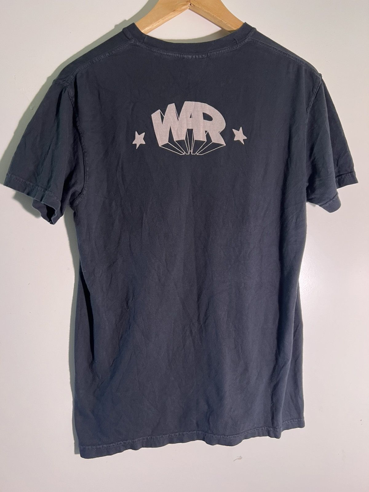 Band Tees Y2K 2000’s VTG Vintage WAR The World Is A Ghetto Band Shirt Size US S / EU 44-46 / 1 - 2 Thumbnail