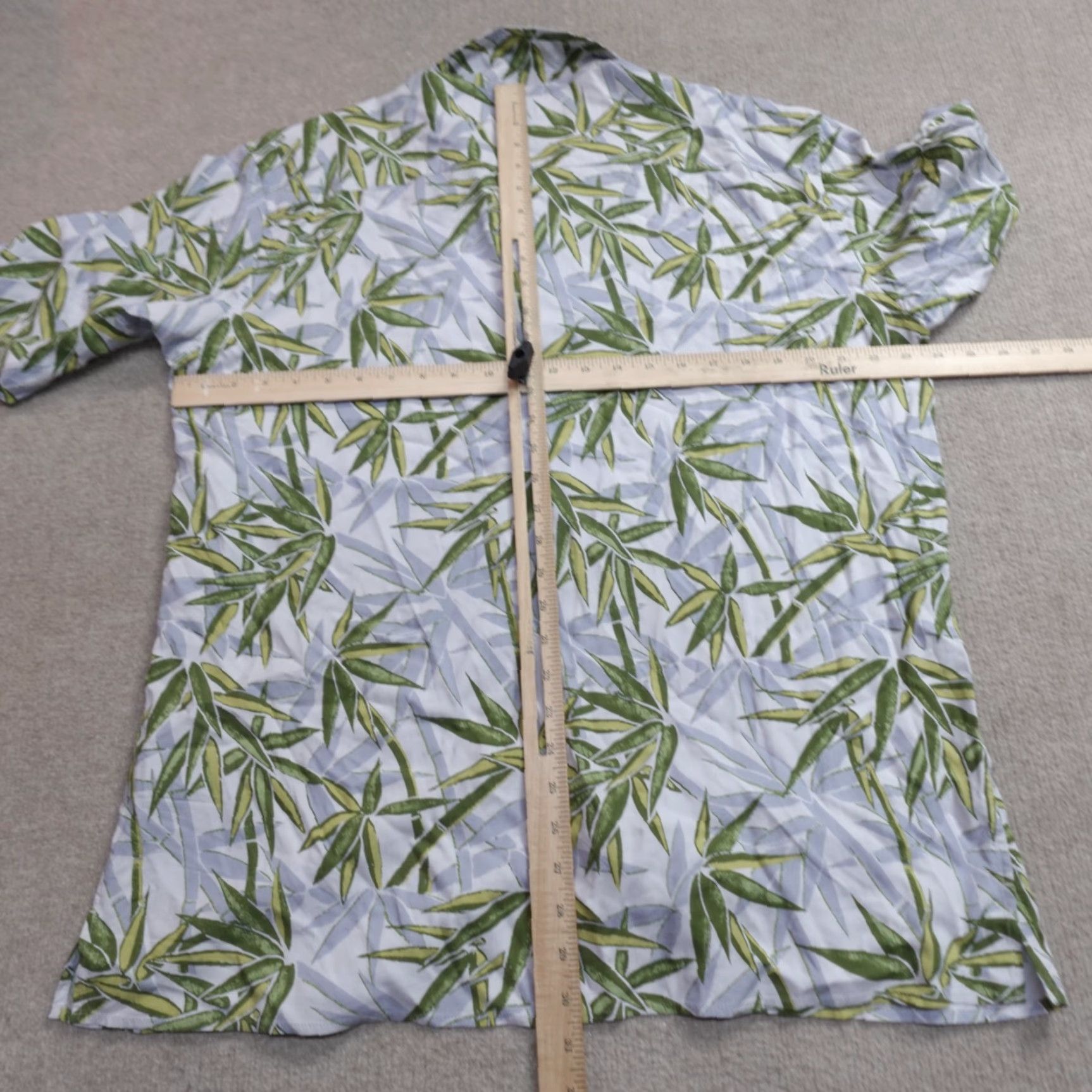 Uniqlo VINTAGE Uniqlo Hawaiian Shirt Blue Green Floral Loop Collar NEW Size US L / EU 52-54 / 3 - 7 Thumbnail