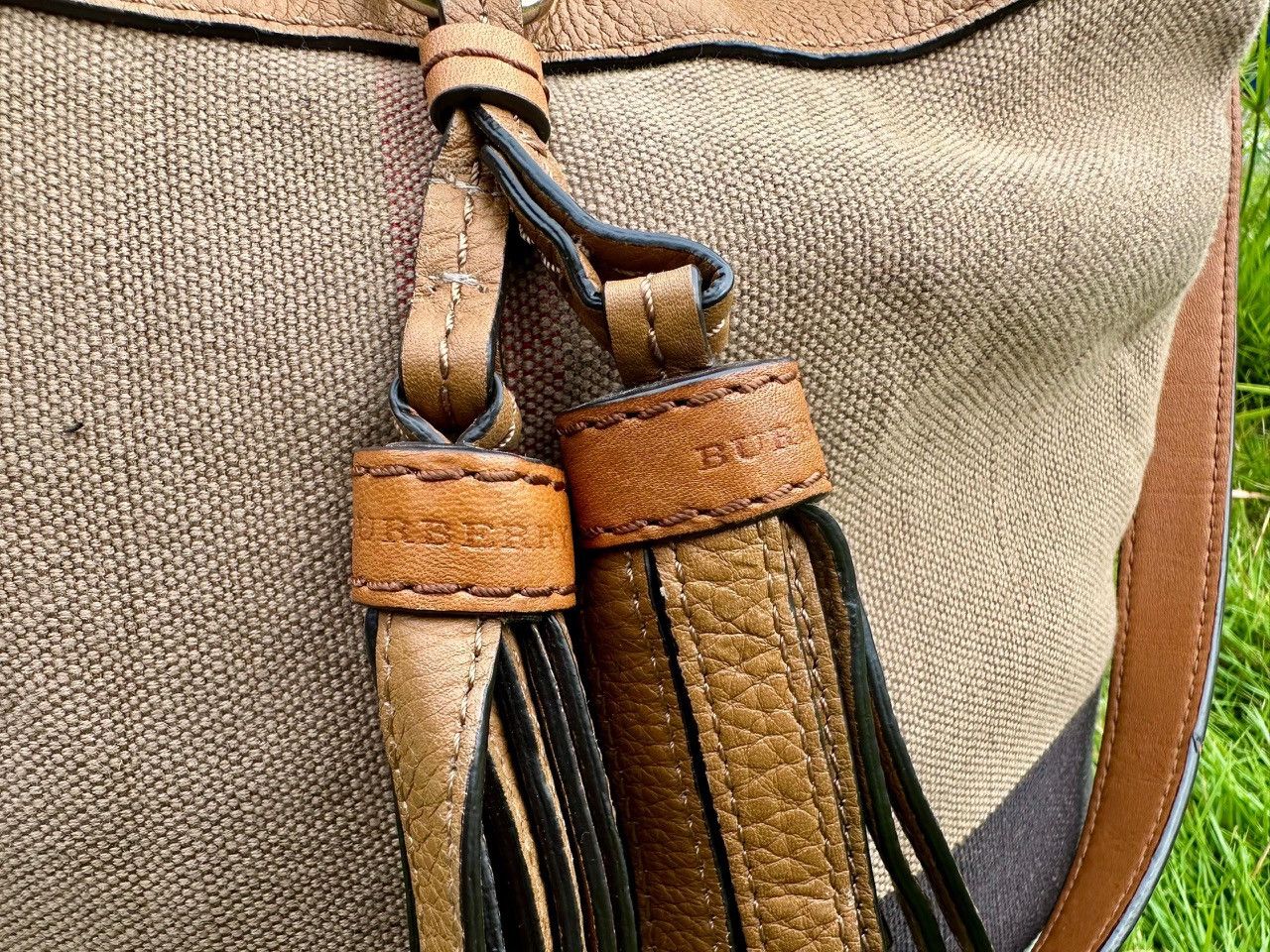 Burberry Authentic Burberry Saddle Brown Mega Check Ashby Tassel Size ONE SIZE - 16 Thumbnail
