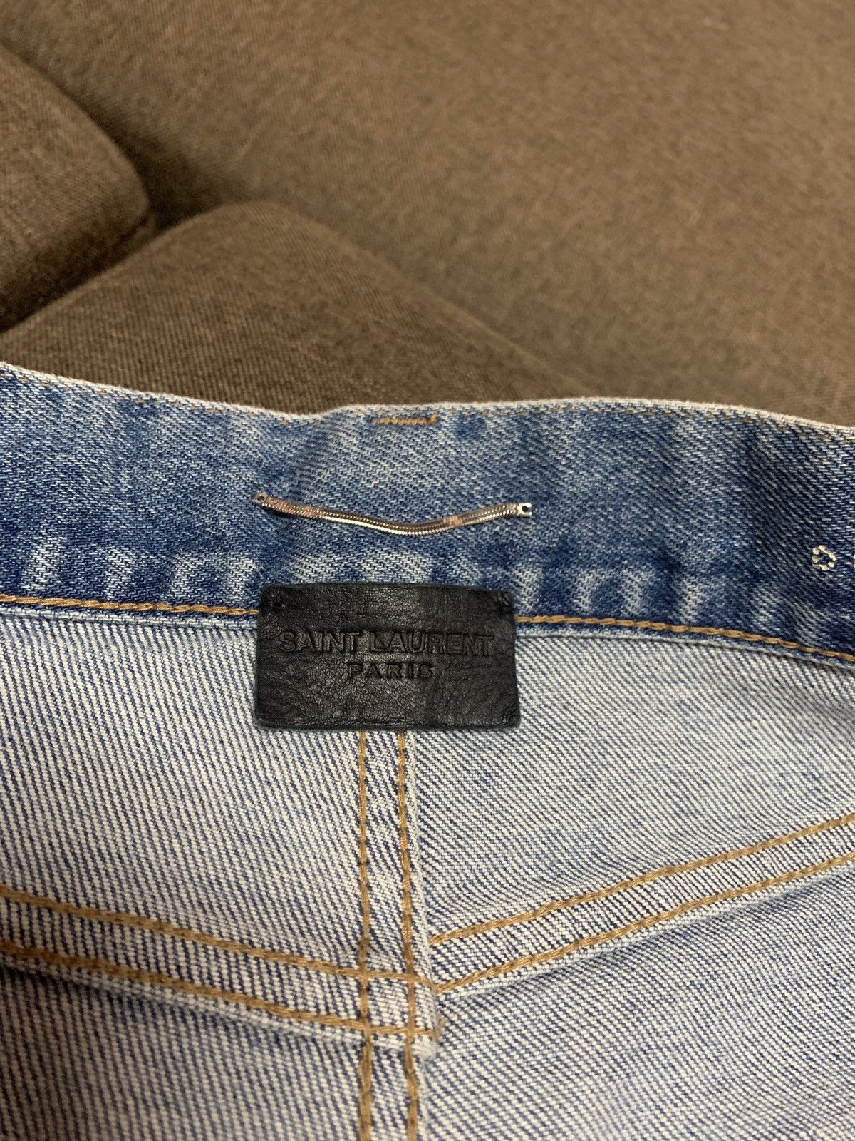 Saint Laurent Paris 2019 Saint Laurent Paris D10 Distressed Light Wash Denim Size US 32 / EU 48 - 5 Thumbnail