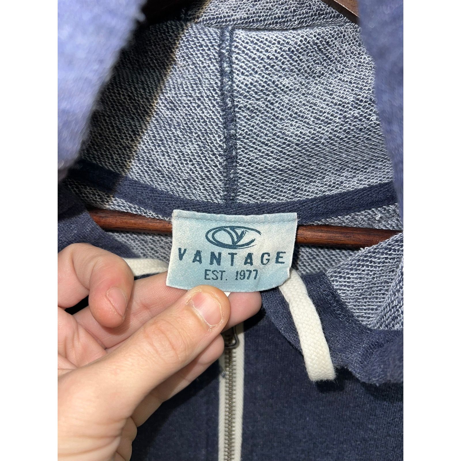 Vintage Vintage Bing Hoodie Microsoft Computer Internet Zip Up XL Size US XL / EU 56 / 4 - 6 Thumbnail