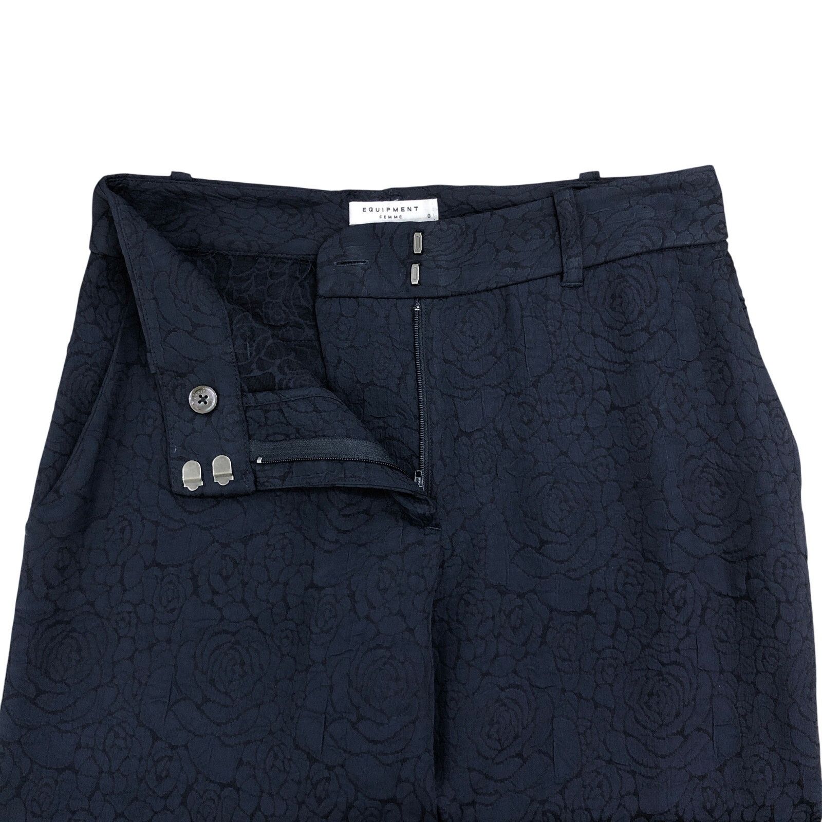 Equipment Equipment Femme Size 0 Pants Arwen Wide Leg Floral Jacquard Size 25" / US 0 / IT 36 - 10 Thumbnail