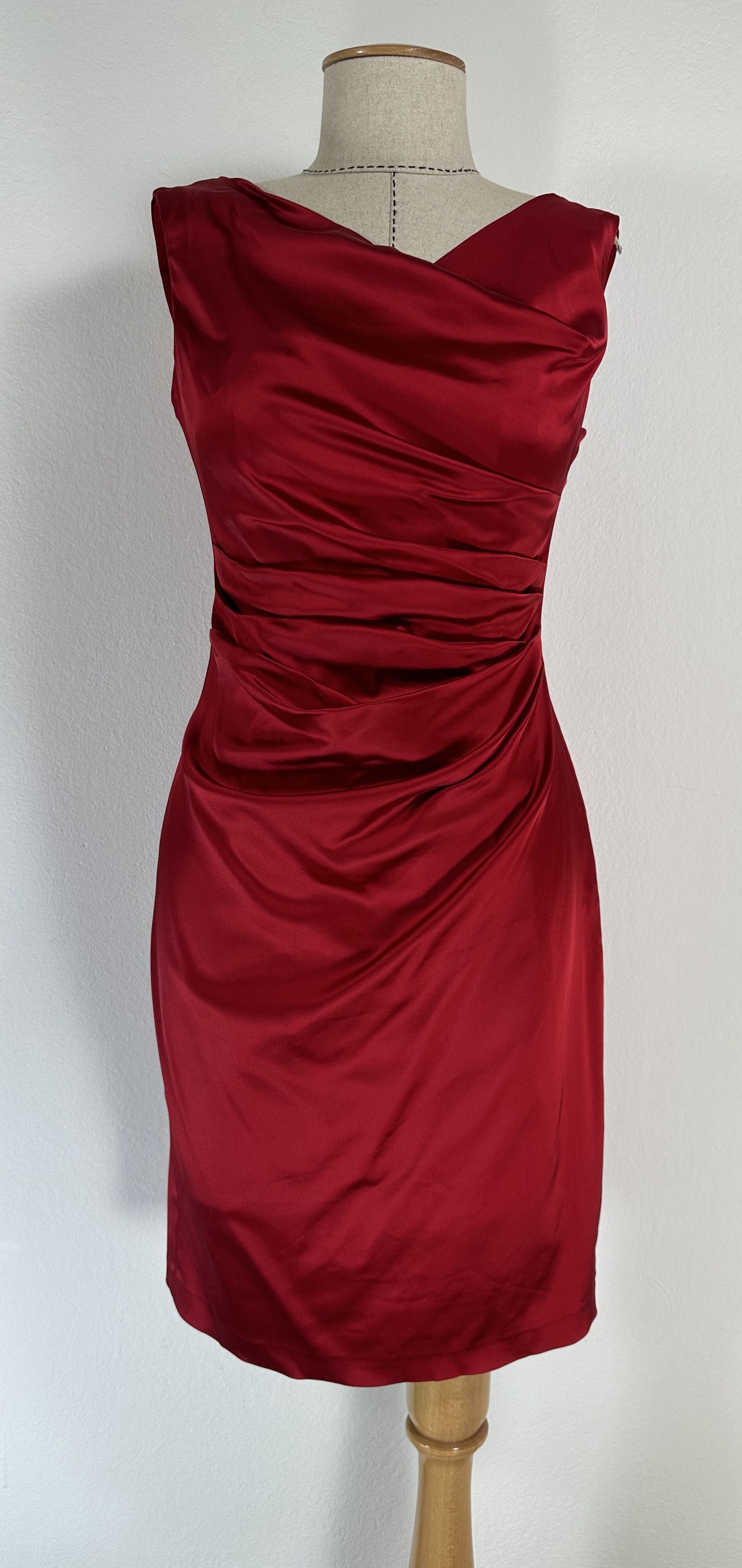 Talbot Runhof Draped Red Satin Sleeveless Dress