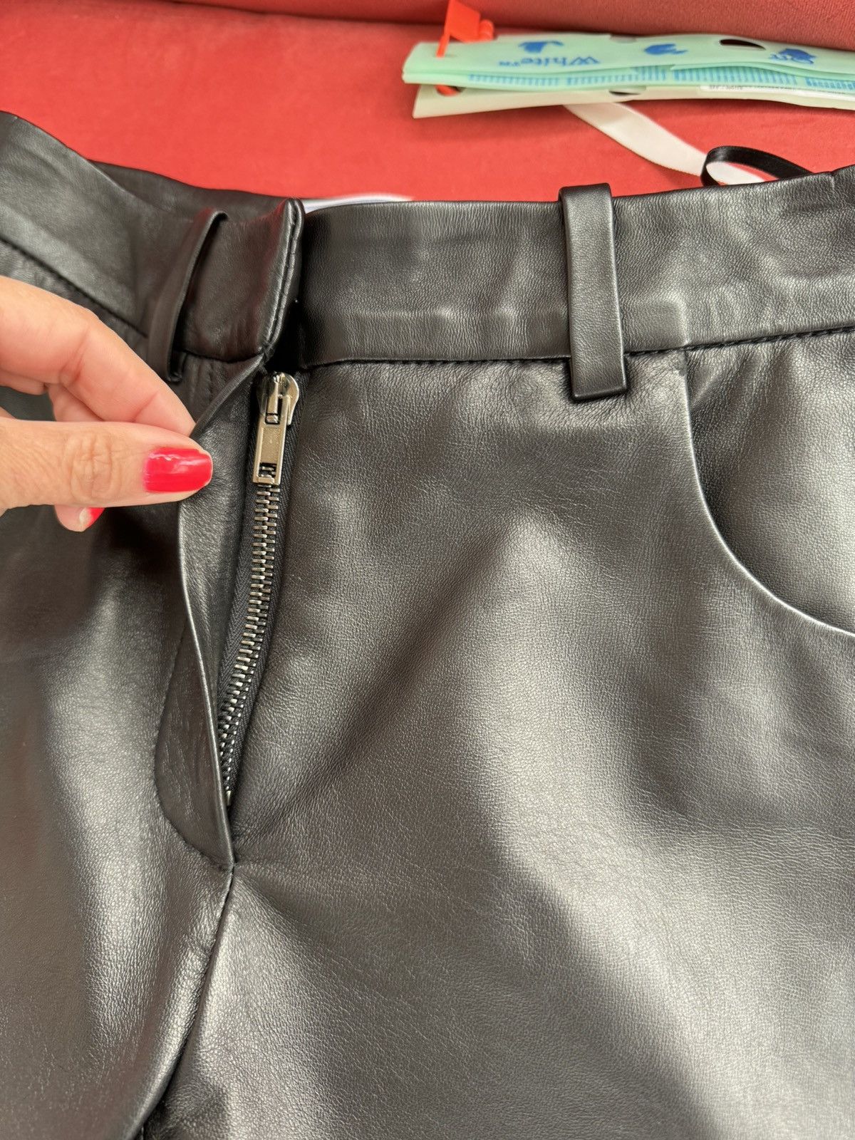 Off-White New Off-White skinny-flared leather trousers, size XS int Size 26" / US 2 / IT 38 - 5 Thumbnail