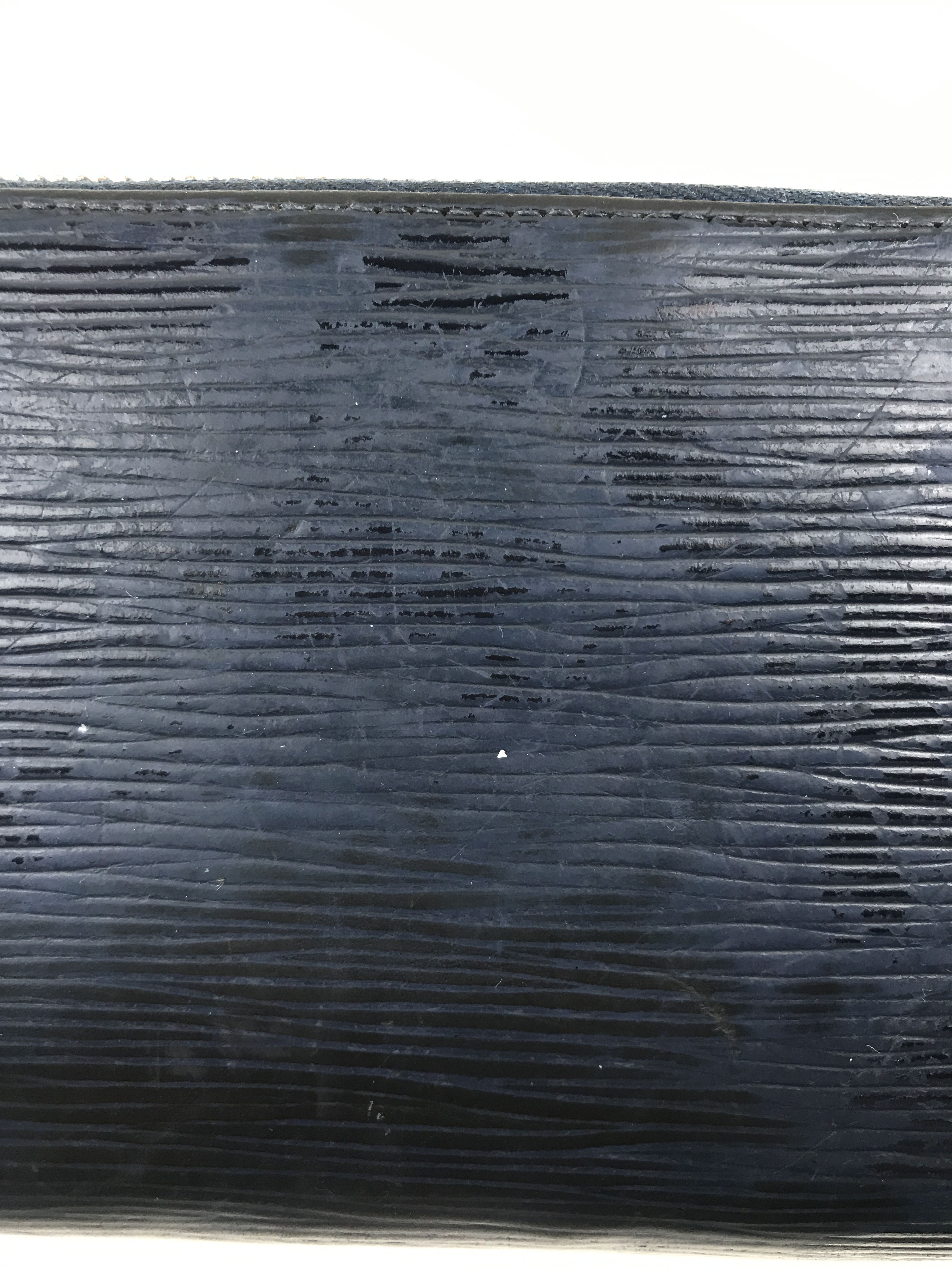 Louis Vuitton Zip Around Long Wallet Epi Leather
