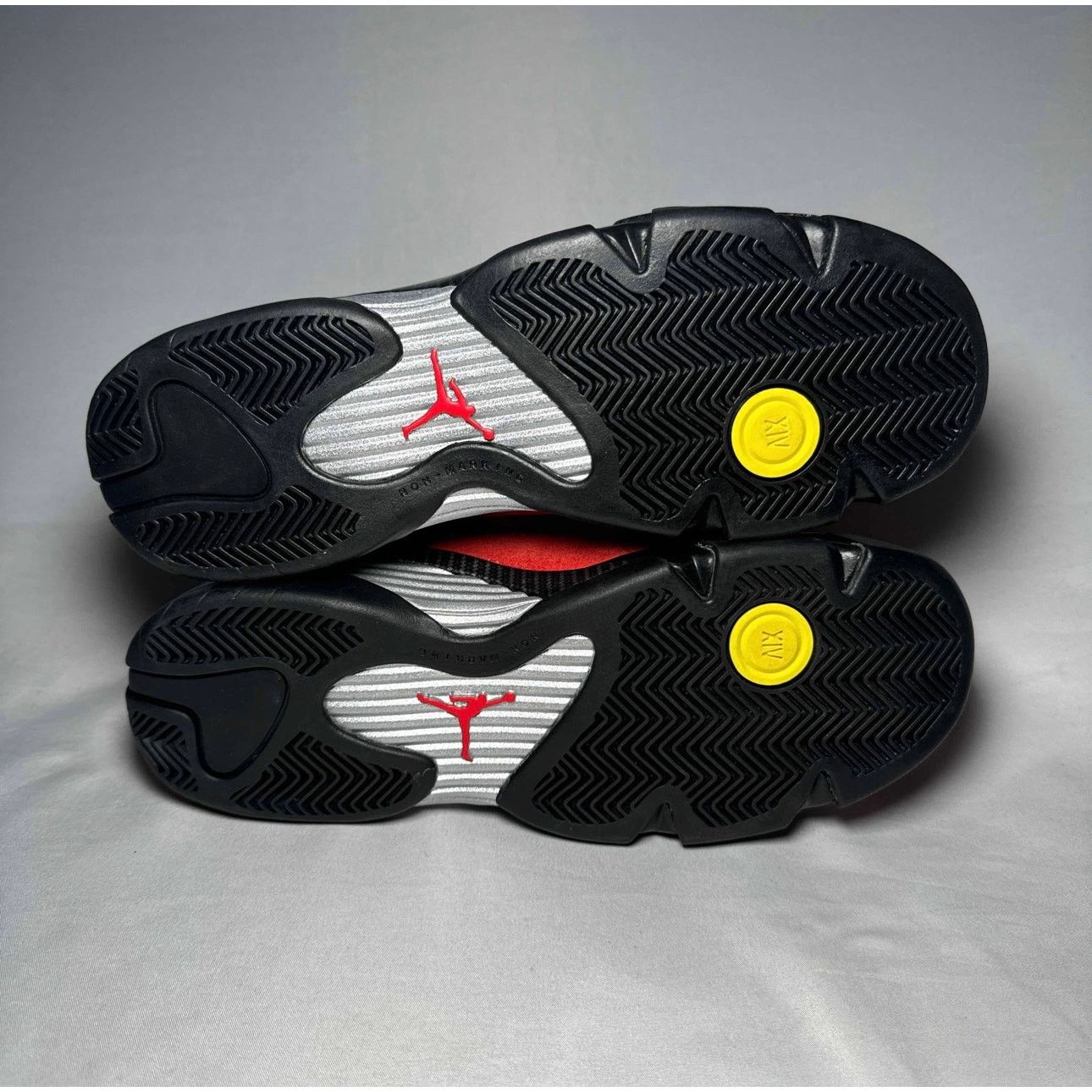 Jordan Brand × Nike Size 7 Nike Air Jordan 14 Retro GS Ferrari 2025 Men's Shoes Size US 7 / EU 40 - 7 Thumbnail