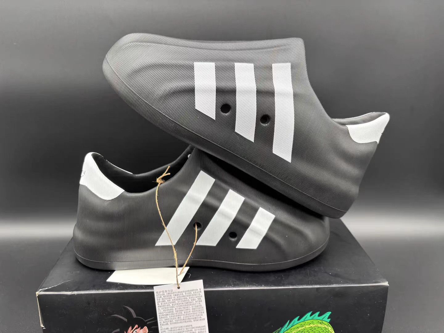Adidas adidas AdiFOM Superstar Low Top Lifestyle Shoes K15 Size US 11 / EU 44 - 4 Thumbnail