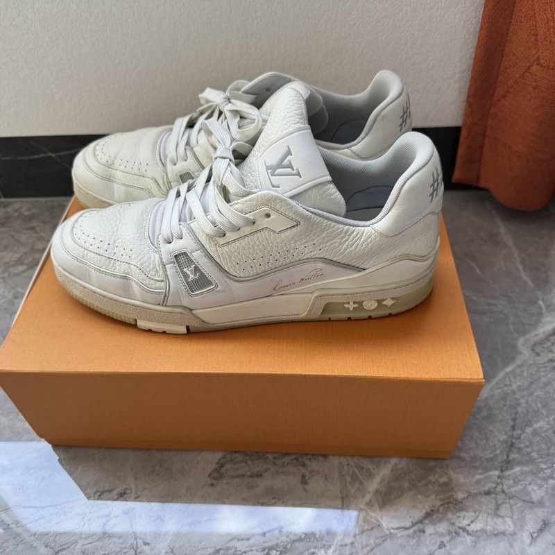 Louis Vuitton Louis Vuitton White Low-Top Trainer Sneakers -2508 Size US 10.5 / EU 43-44 - 1 Thumbnail
