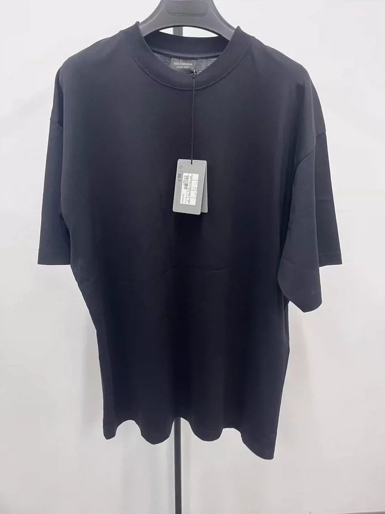 Balenciaga Balenciaga Letter Logo geometric print crewneck T-shirt Size US S / EU 44-46 / 1 - 2 Thumbnail