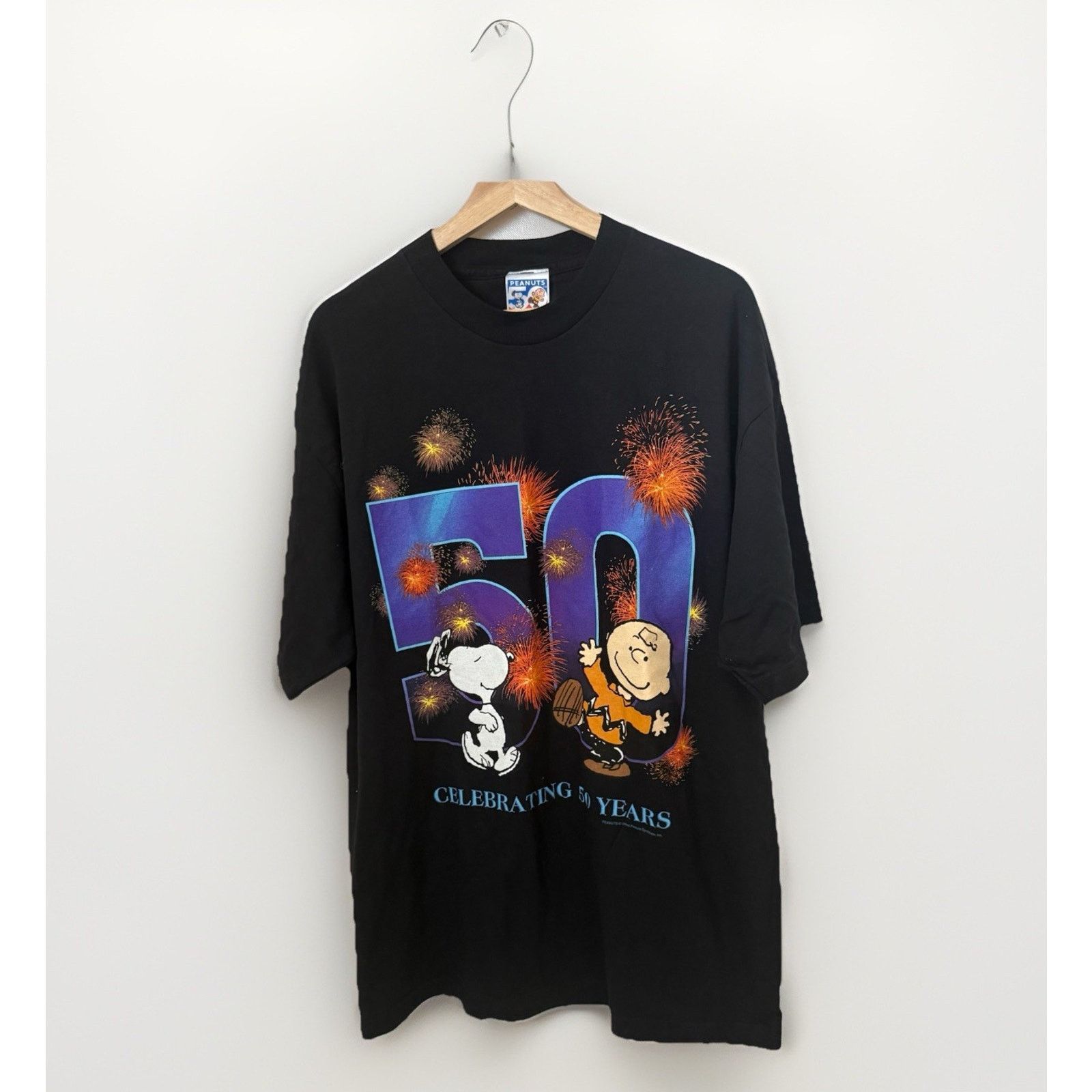 Peanuts Celebrating 50 Years Anniversary Charlie Brown Snoopy TShirt Size US XL / EU 56 / 4 - 1 Thumbnail