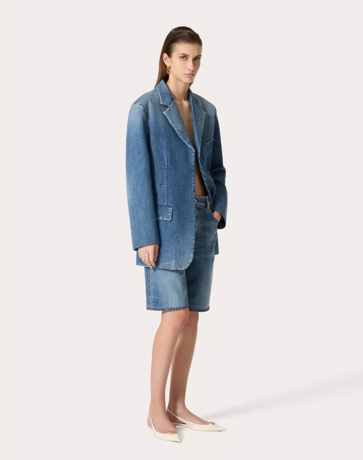 Valentino o1s1wg110625 Denim Jacket in Medium Blue Size XL / US 12-14 / IT 48-50 - 3 Thumbnail