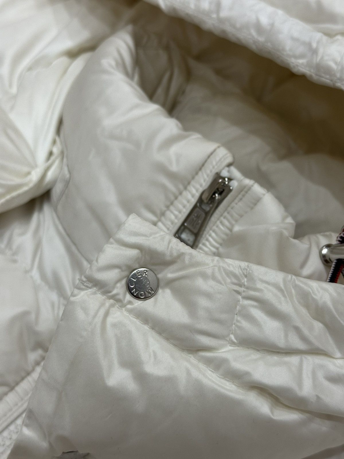 Moncler moncler bramant giubbotto Size US L / EU 52-54 / 3 - 6 Thumbnail